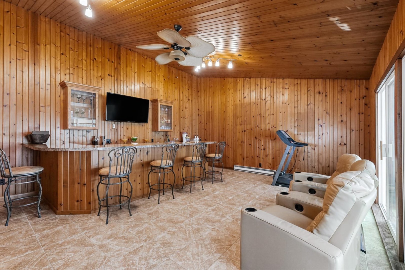 12745038 Property Photo 18