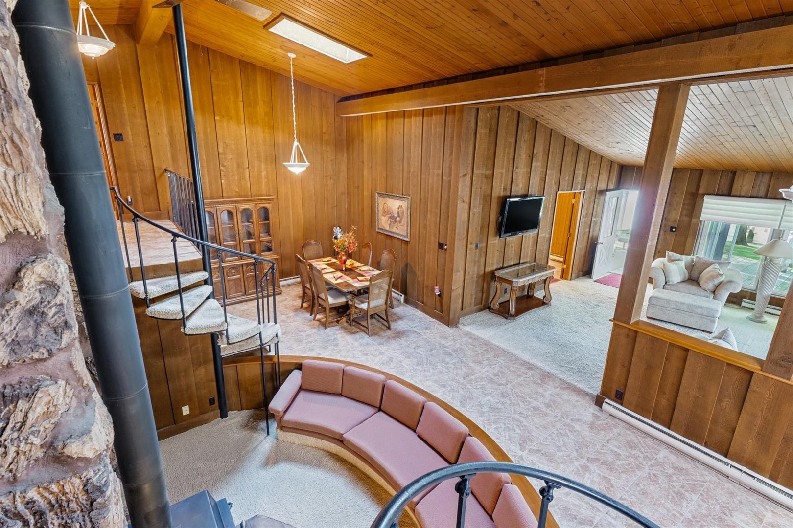12745038 Property Photo 37