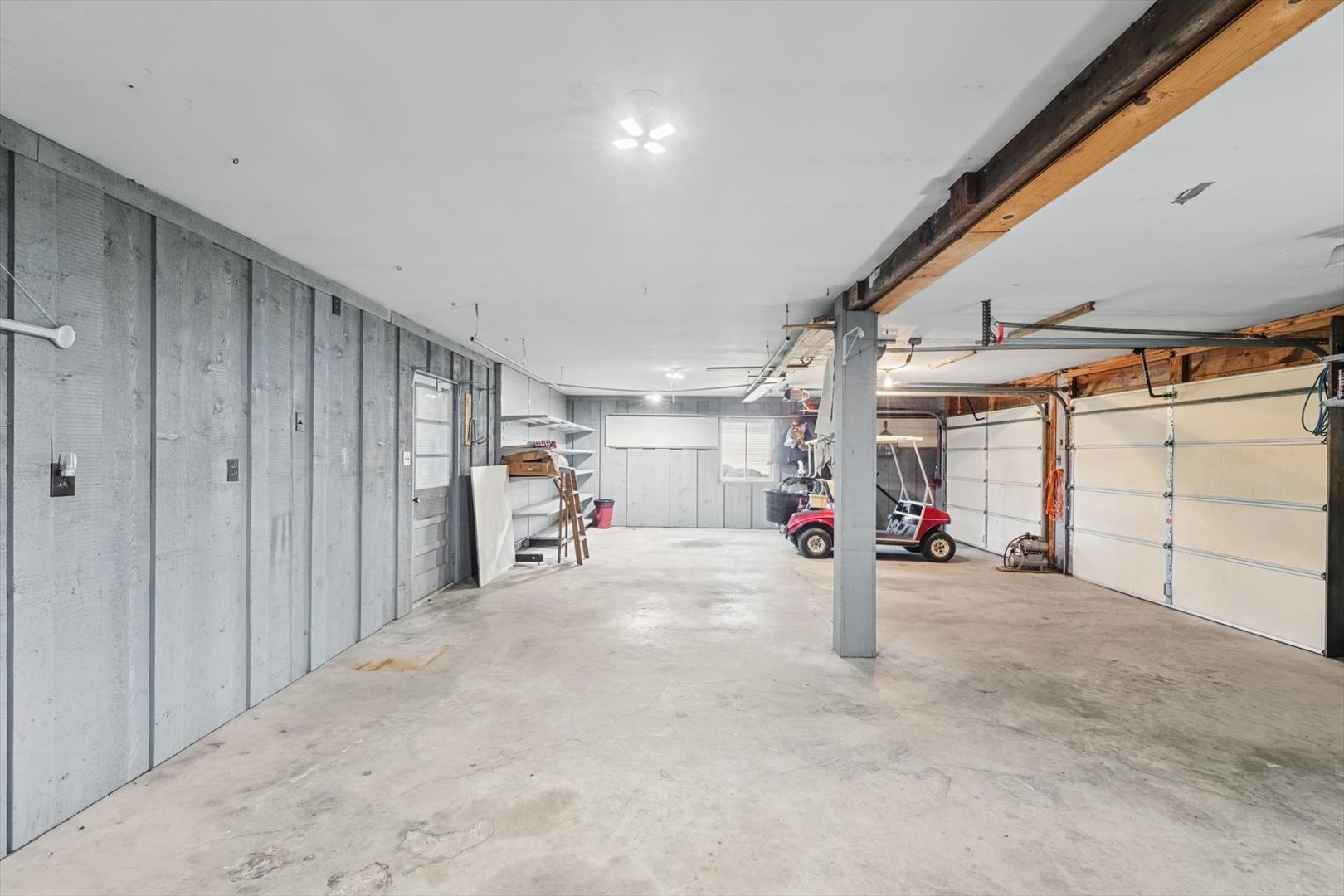 12745038 Property Photo 44
