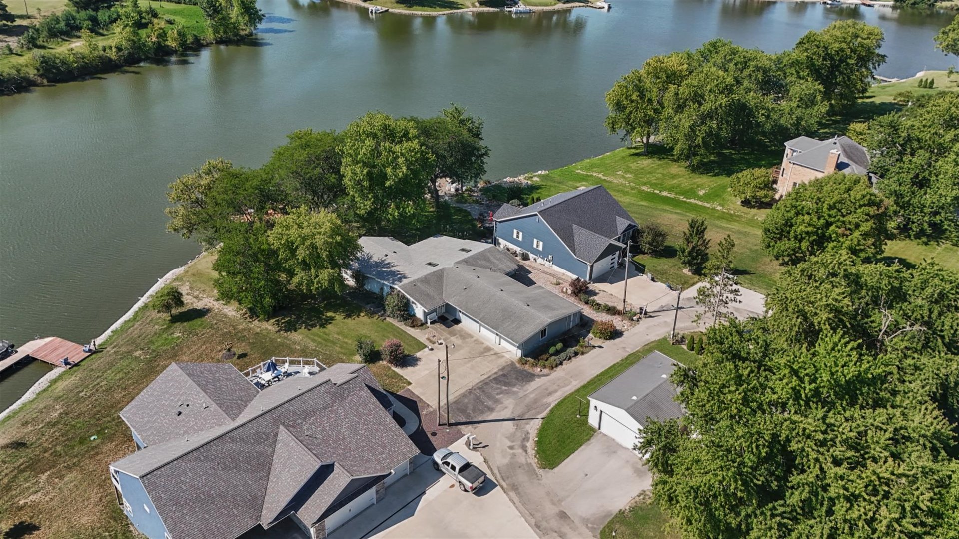 12745038 Property Photo 47