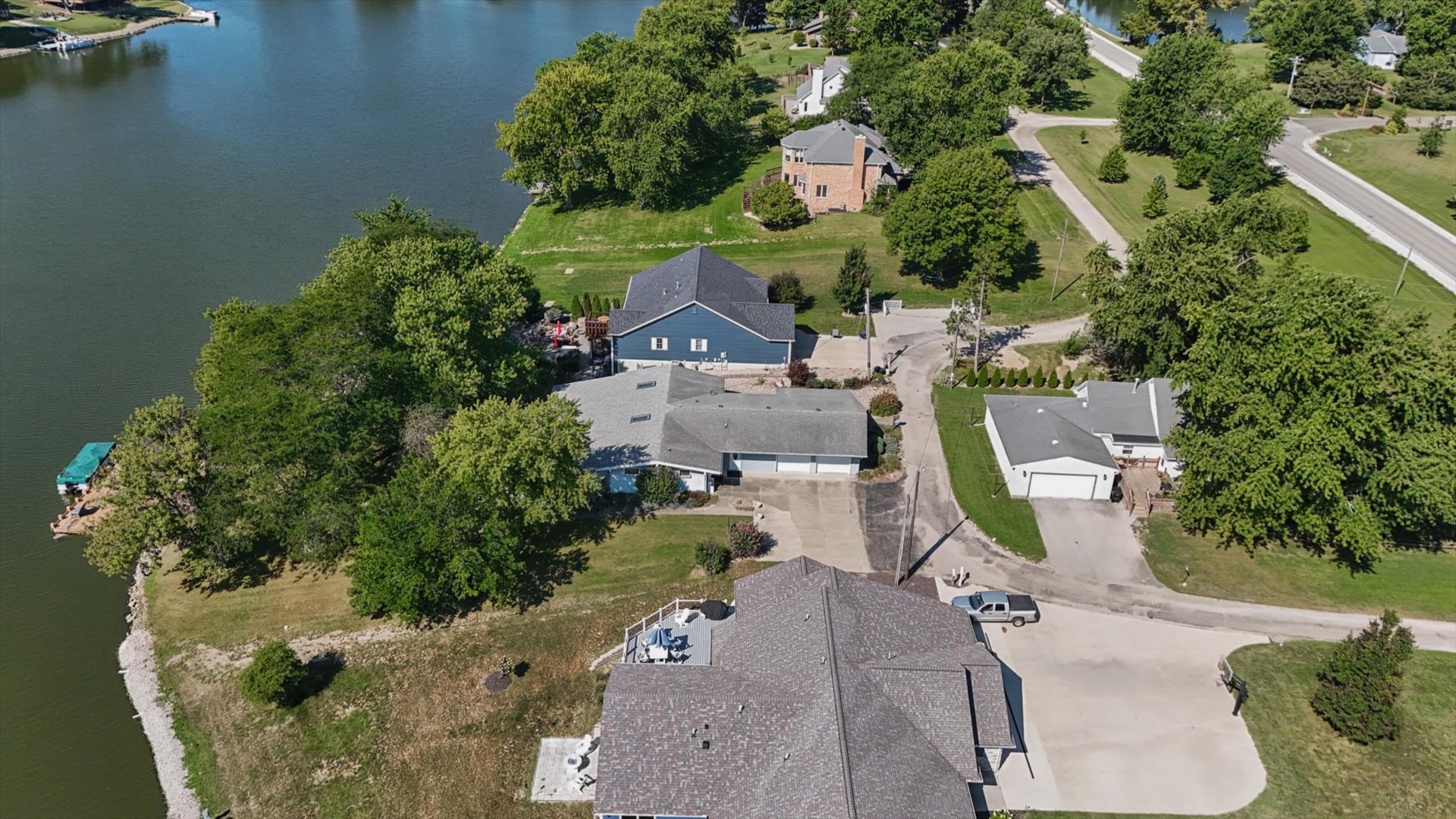 12745038 Property Photo 48