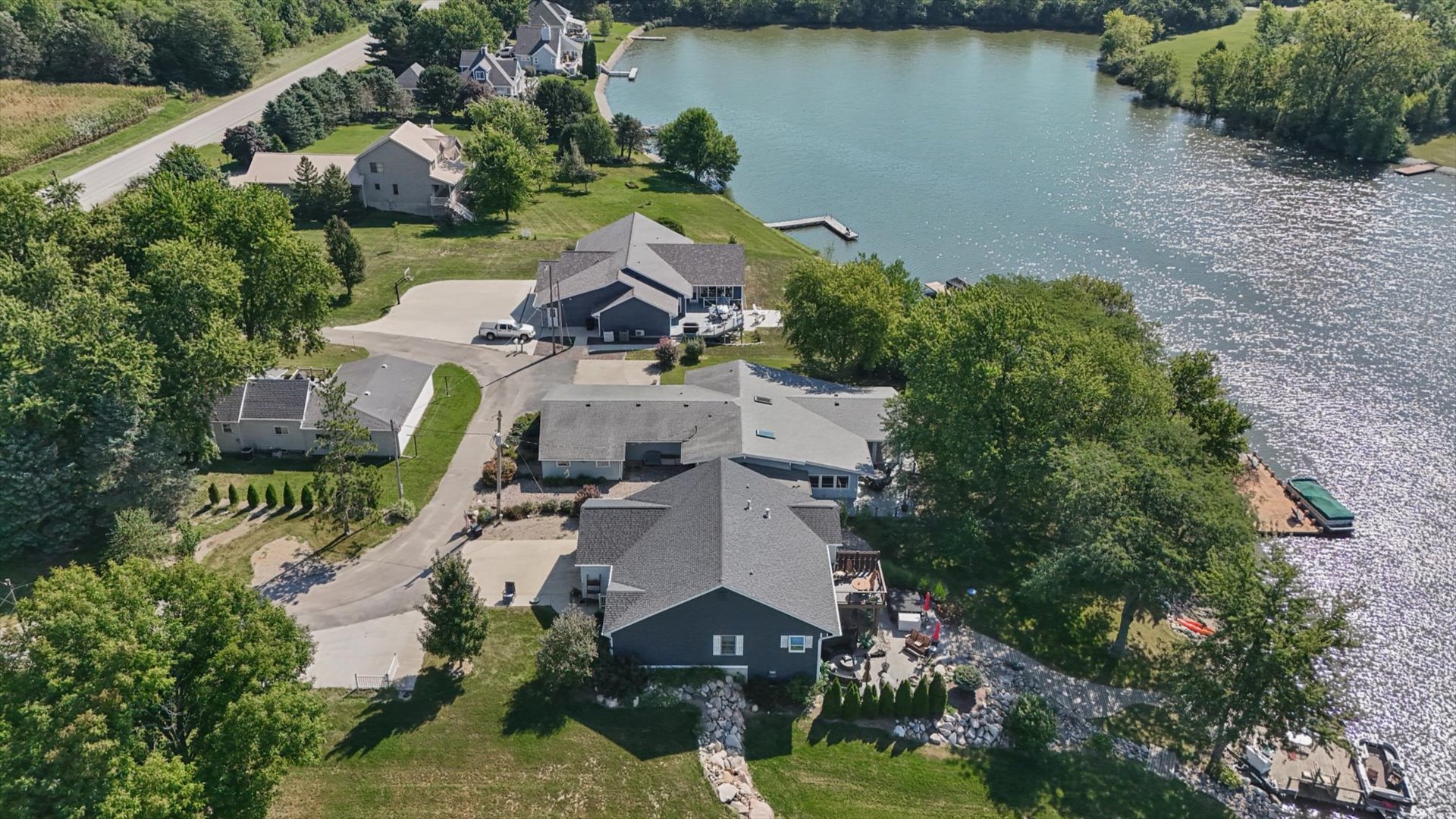 12745038 Property Photo 50