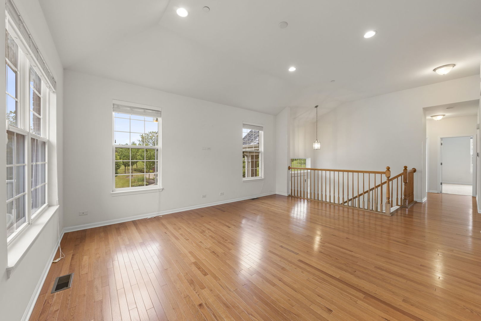 16757 Brighton Drive Property Photo 8