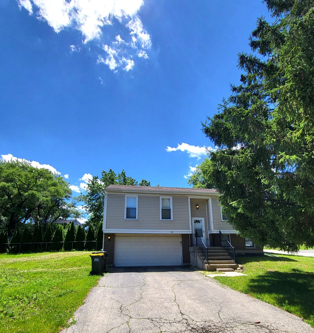 682 N OSWEGO Drive