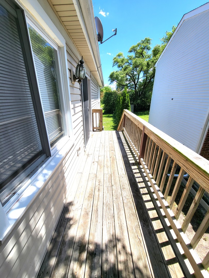 682 N Oswego Drive Property Photo 8
