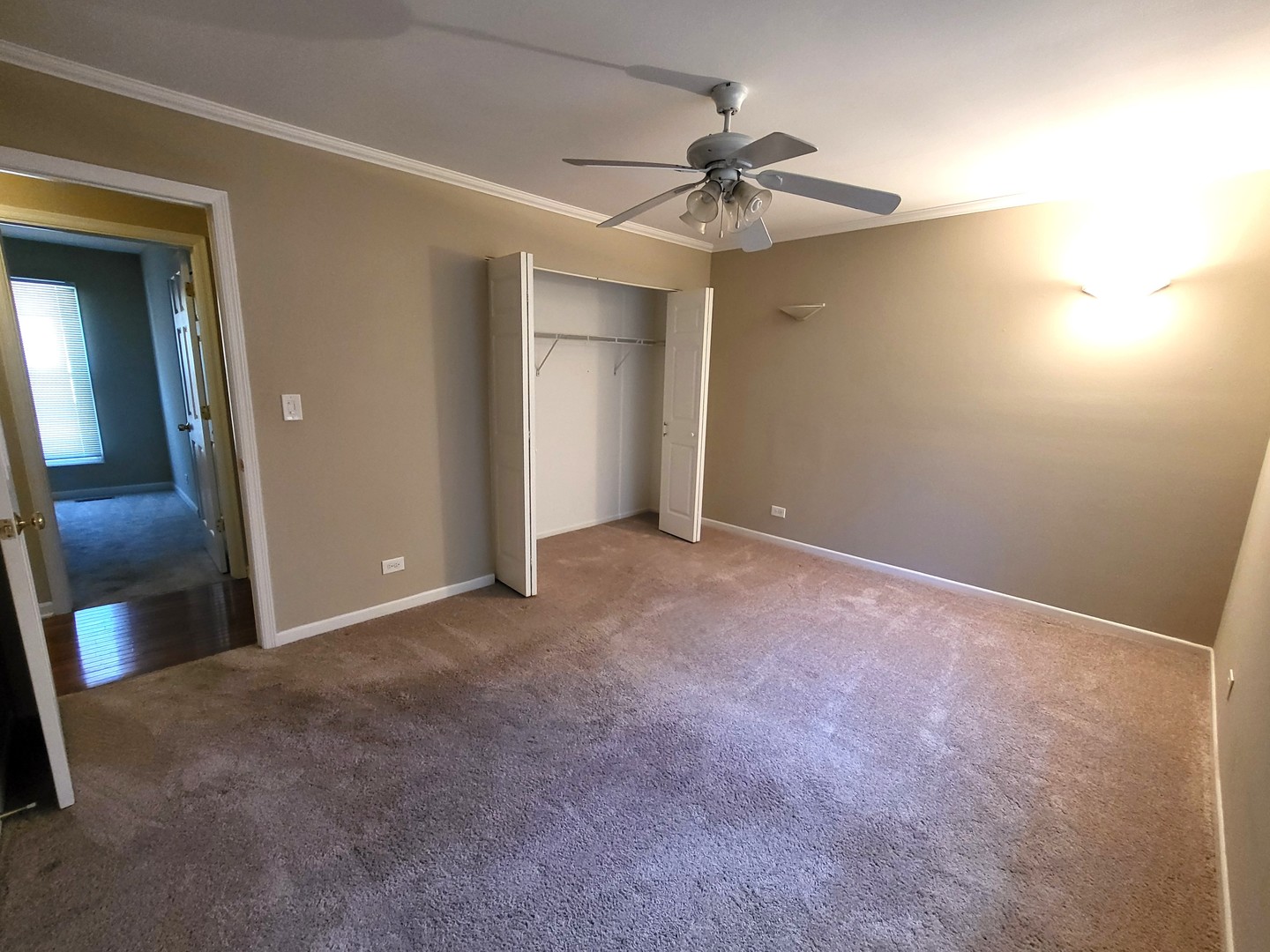 682 N Oswego Drive Property Photo 13