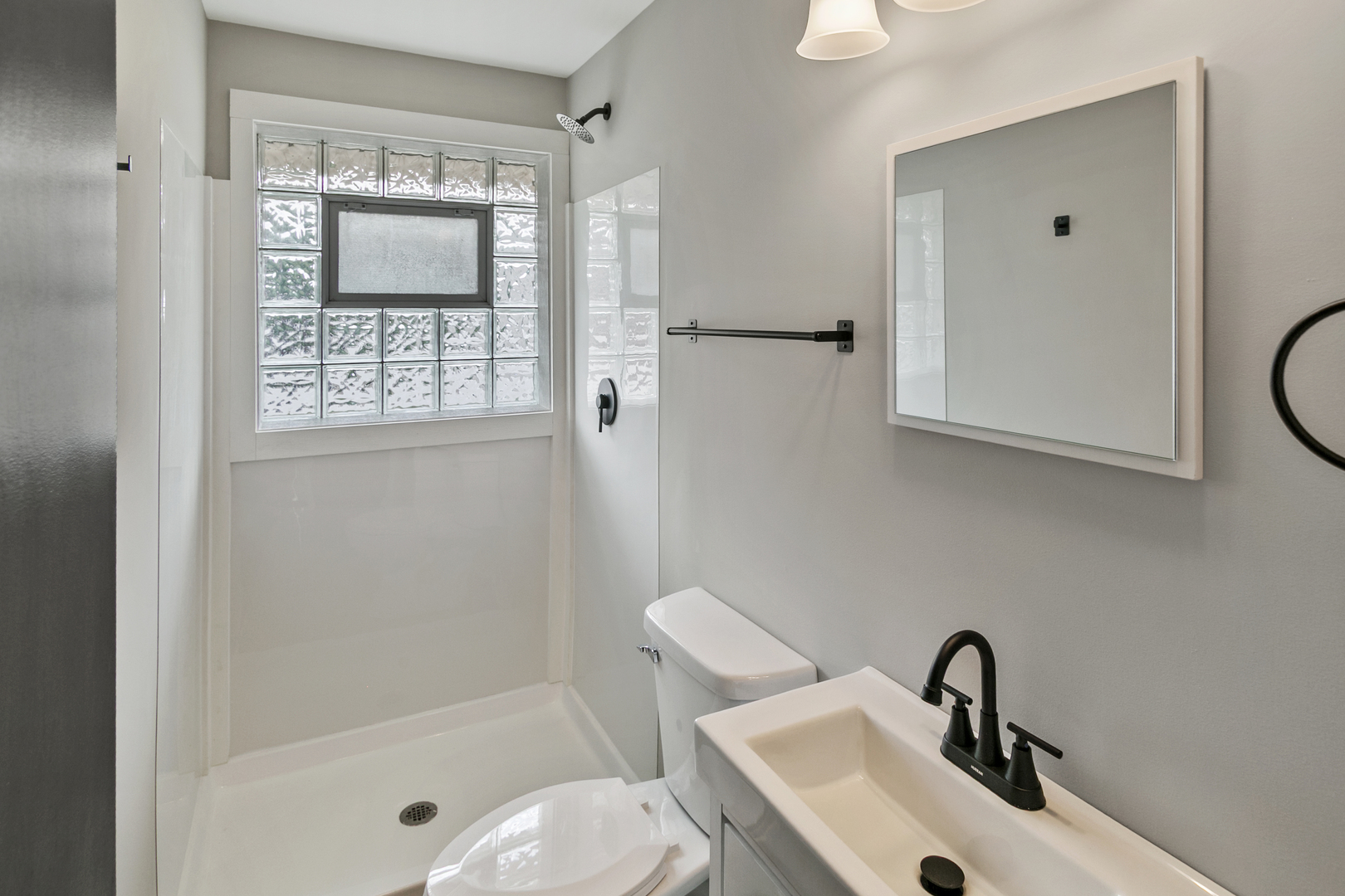 10036 Kedvale Avenue Property Photo 11