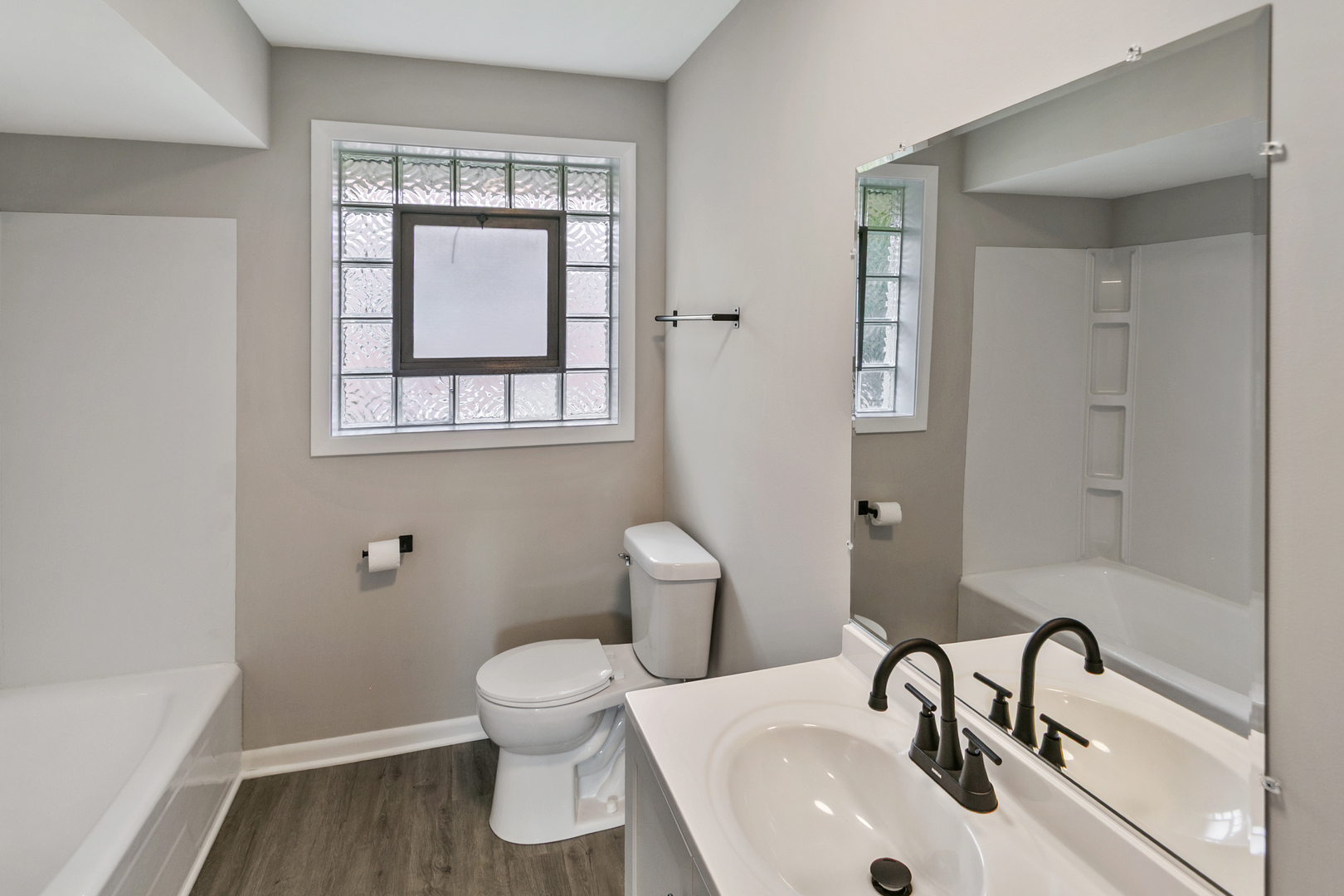 10036 Kedvale Avenue Property Photo 12