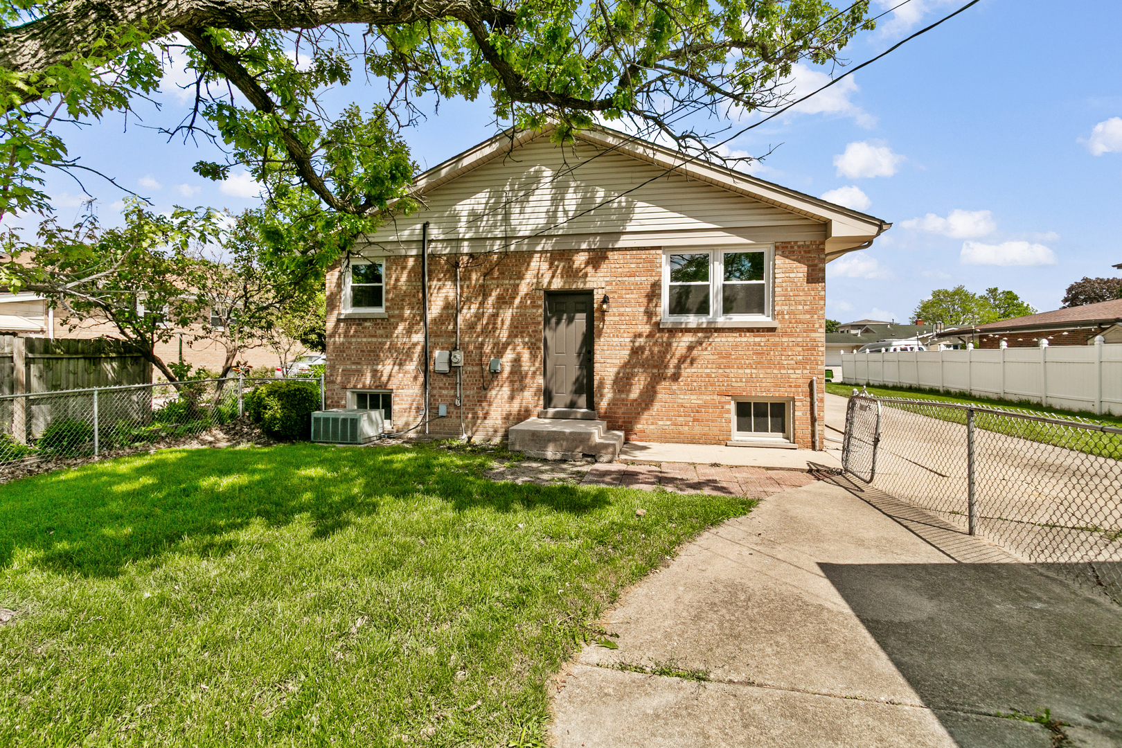 10036 Kedvale Avenue Property Photo 26