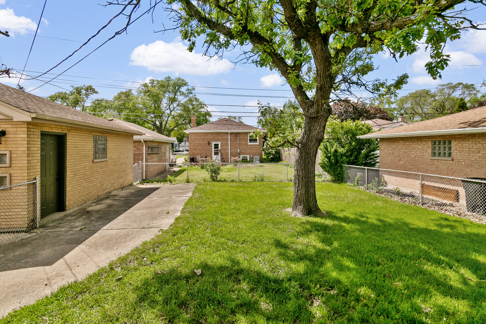 10036 Kedvale Avenue Property Photo 27