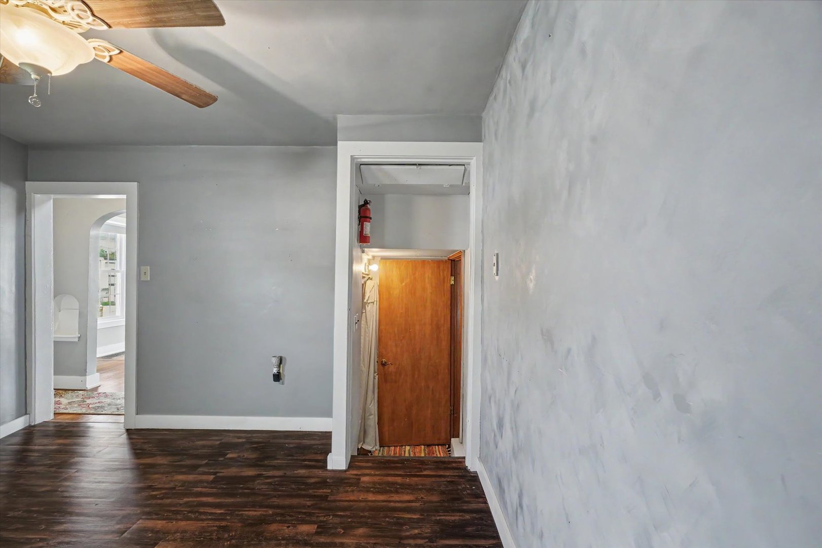 201 S Main Street Property Photo 33