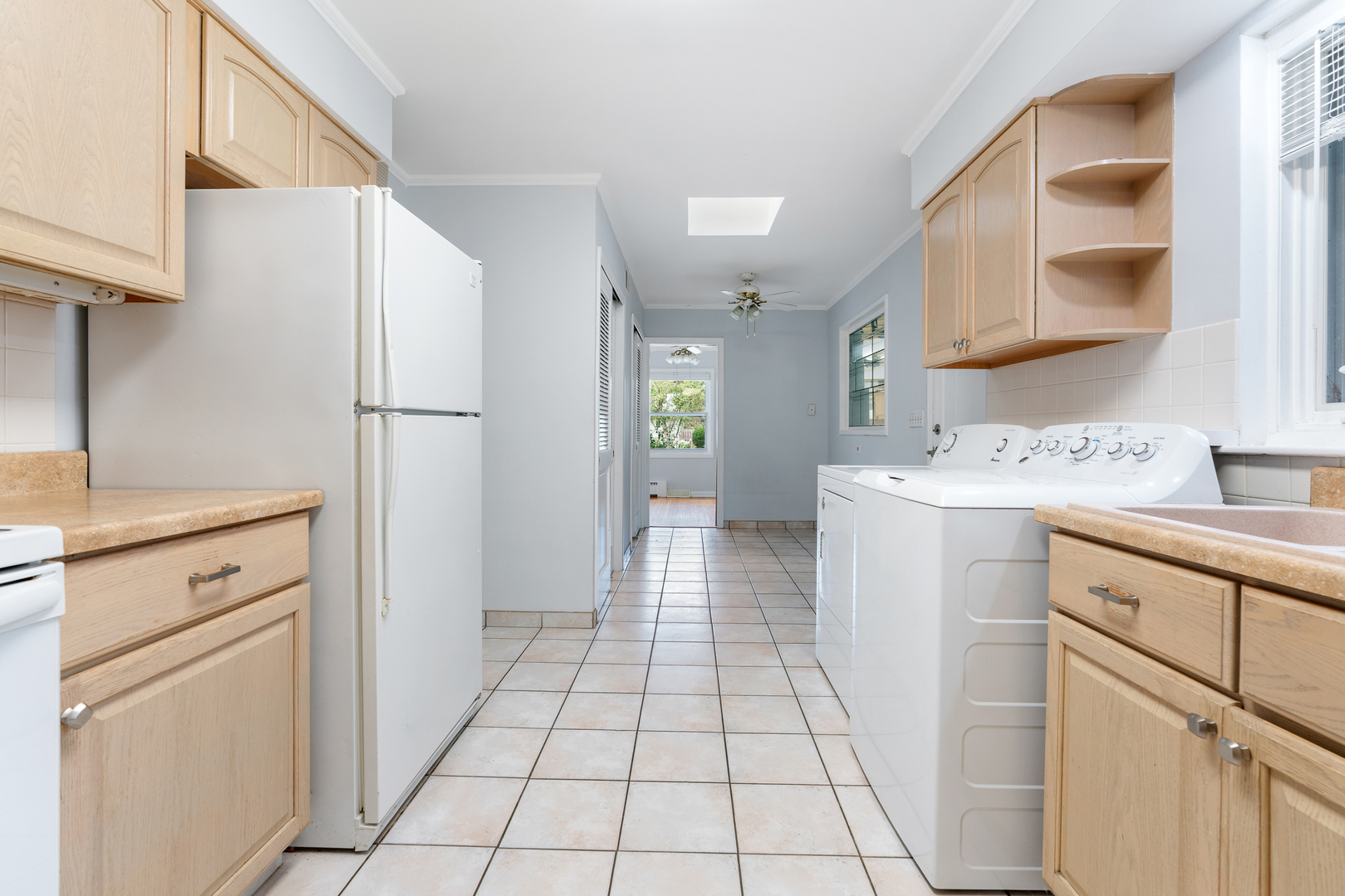 301 N Derbyshire Avenue Property Photo 11
