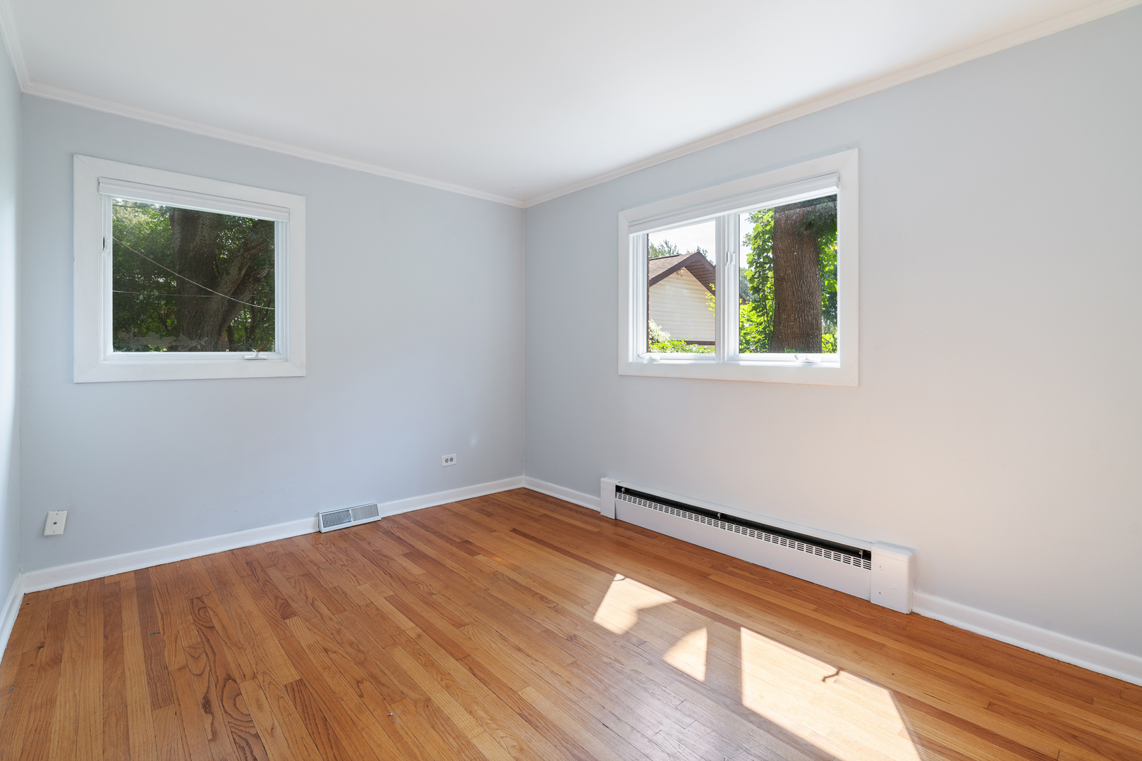301 N Derbyshire Avenue Property Photo 16