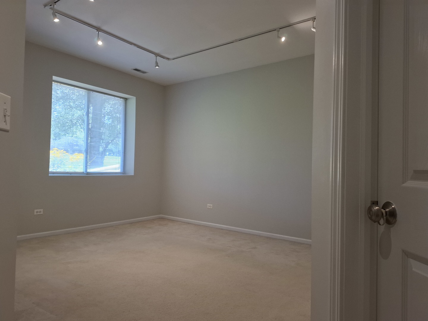 725 Littleton Trail 50-4 Property Photo 14