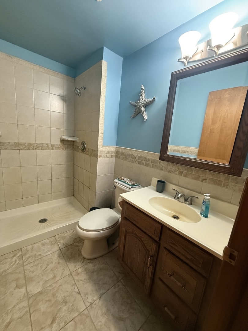 29w313 Ray Avenue Property Photo 16