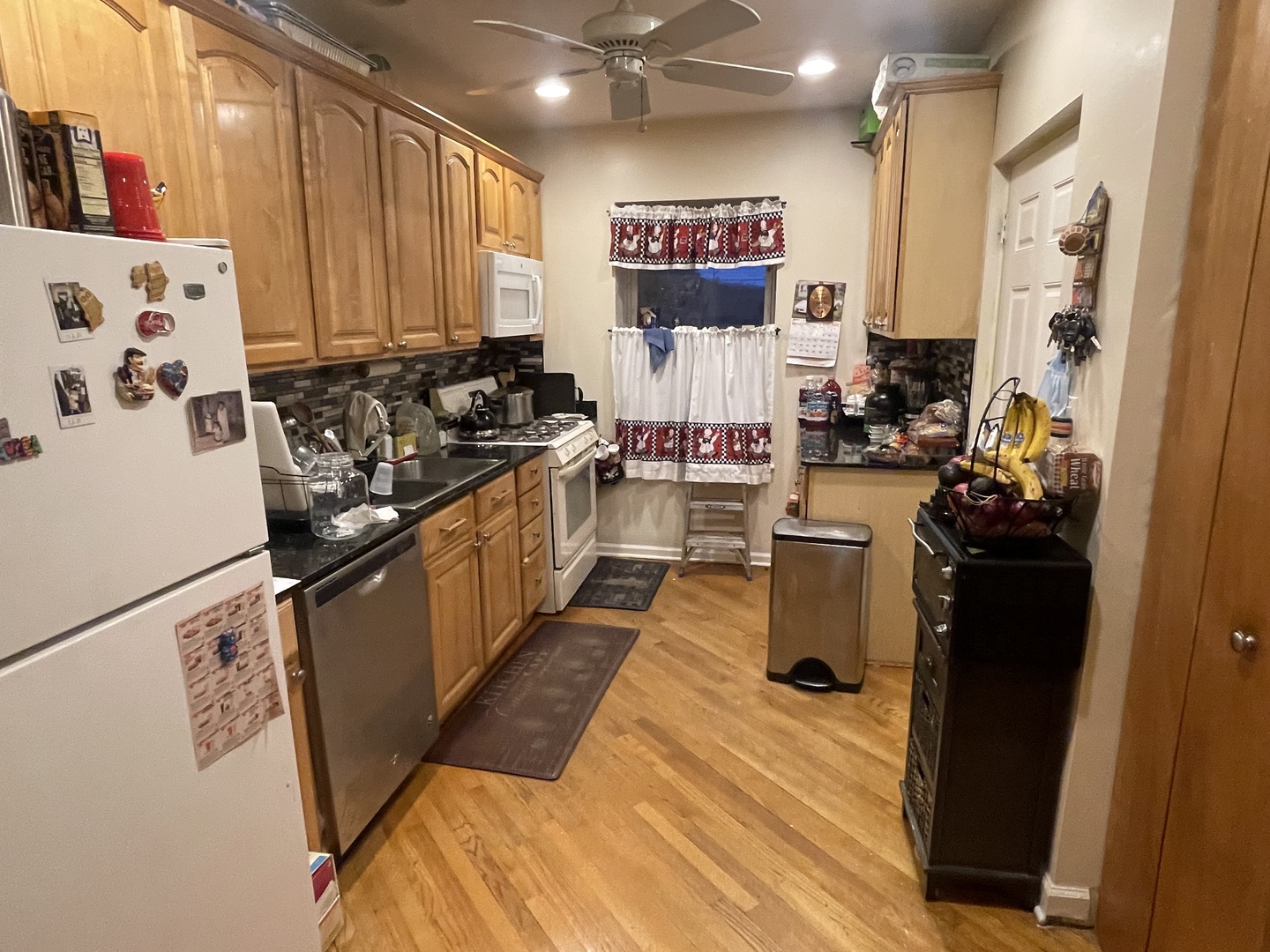 2915 W Granville Avenue 1e Property Photo 5