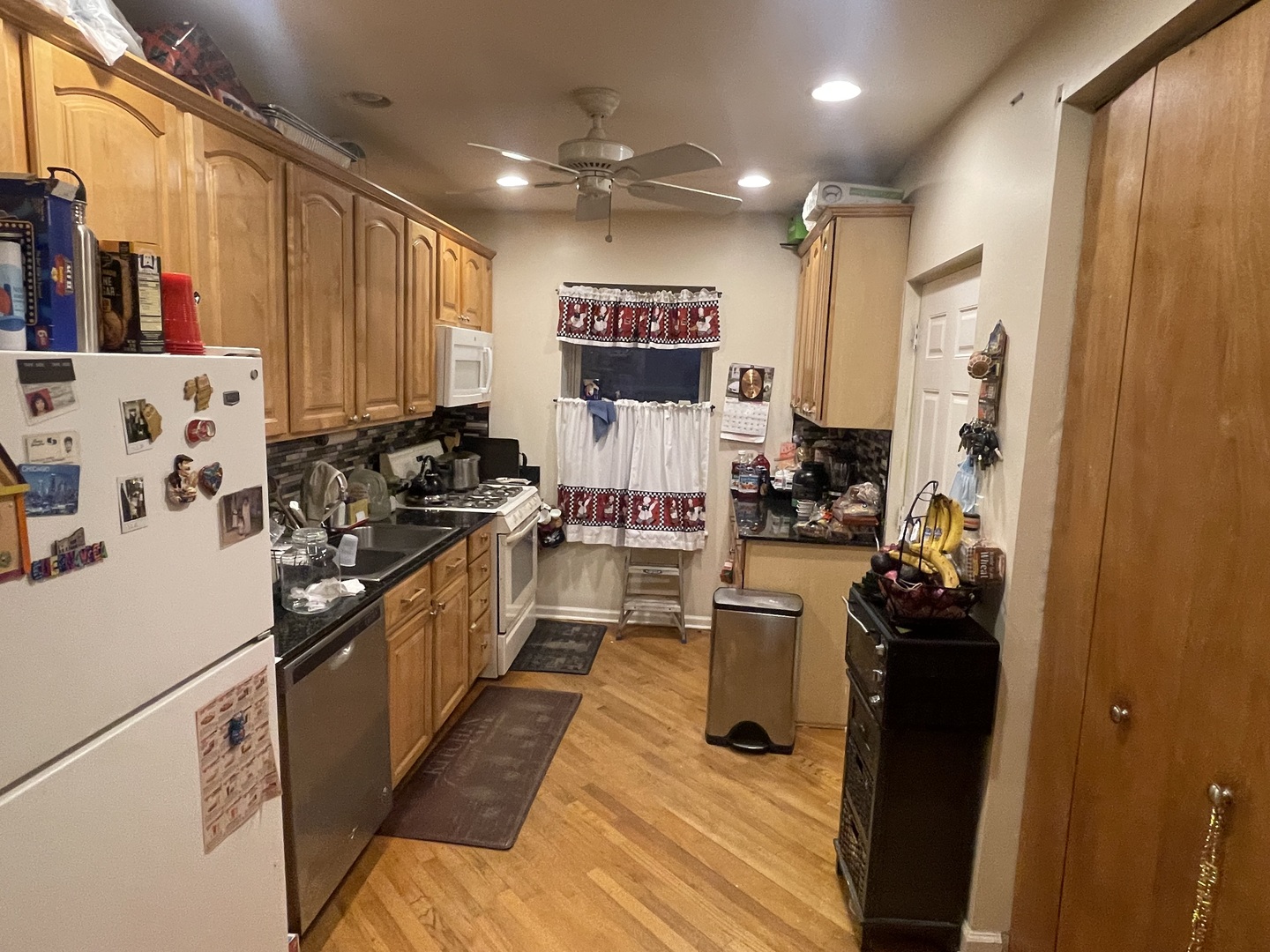 2915 W Granville Avenue 1e Property Photo 6