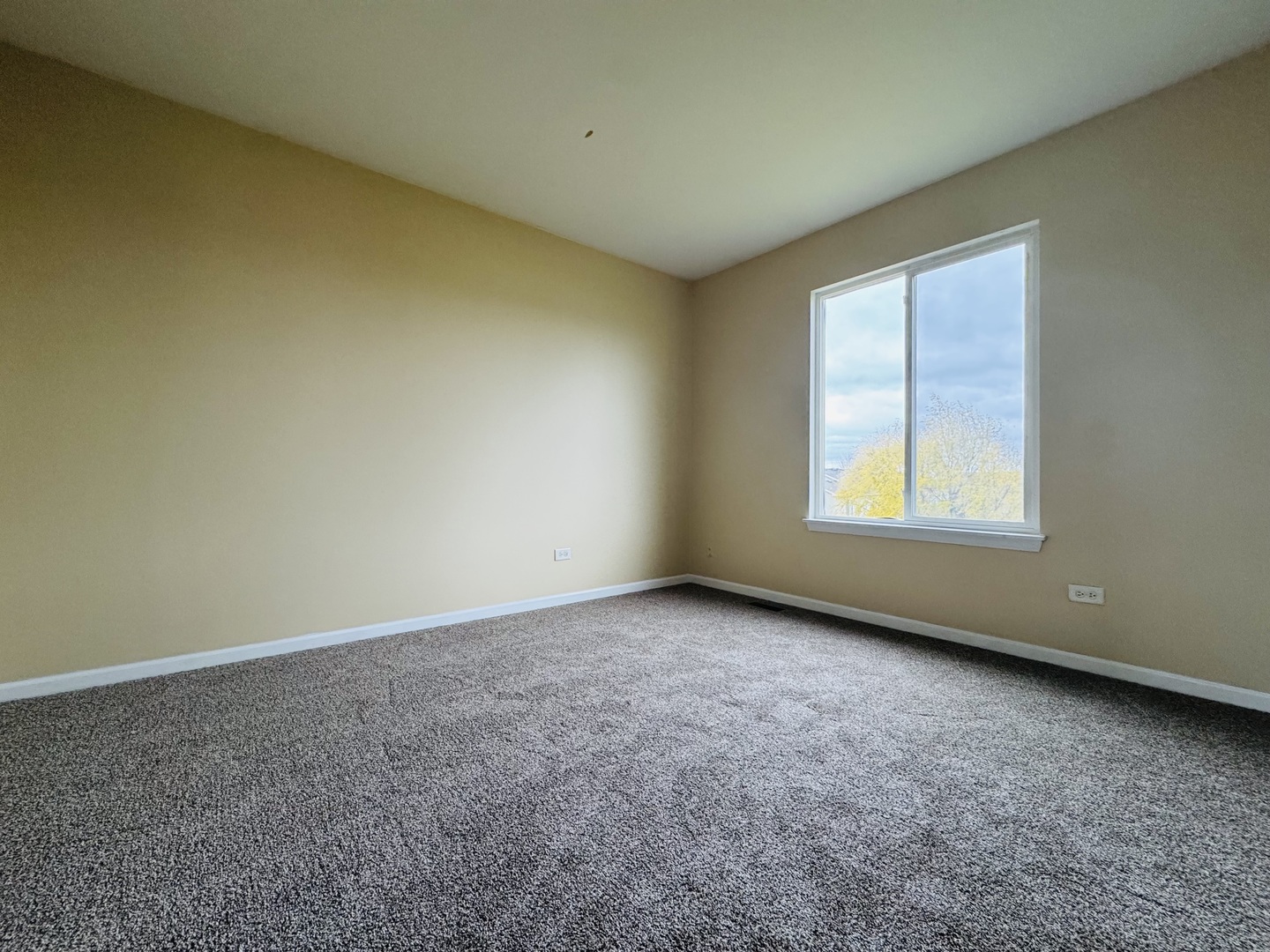 408 Clifton Lane Property Photo 16