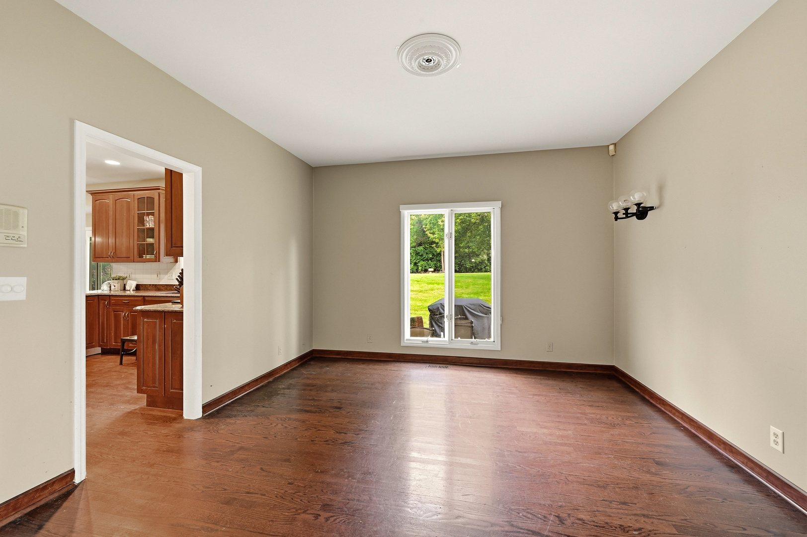 2s291 Pine Row Court Property Photo 19