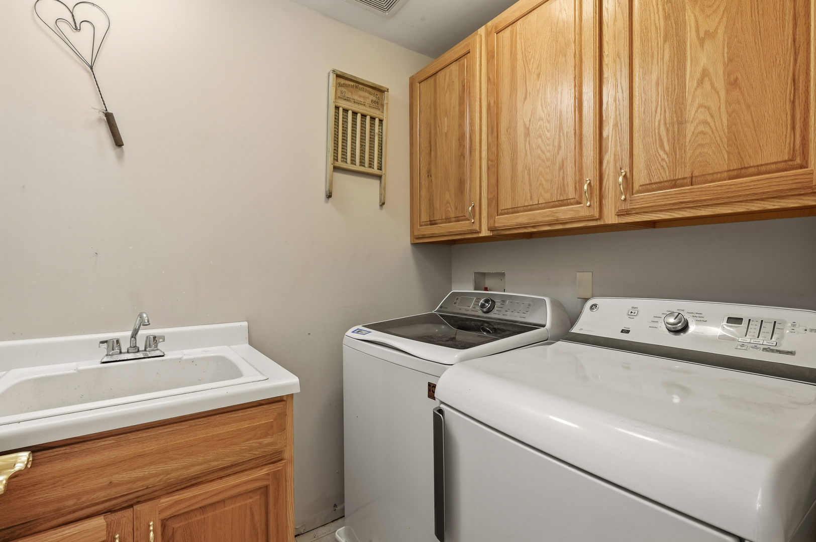 2s291 Pine Row Court Property Photo 30