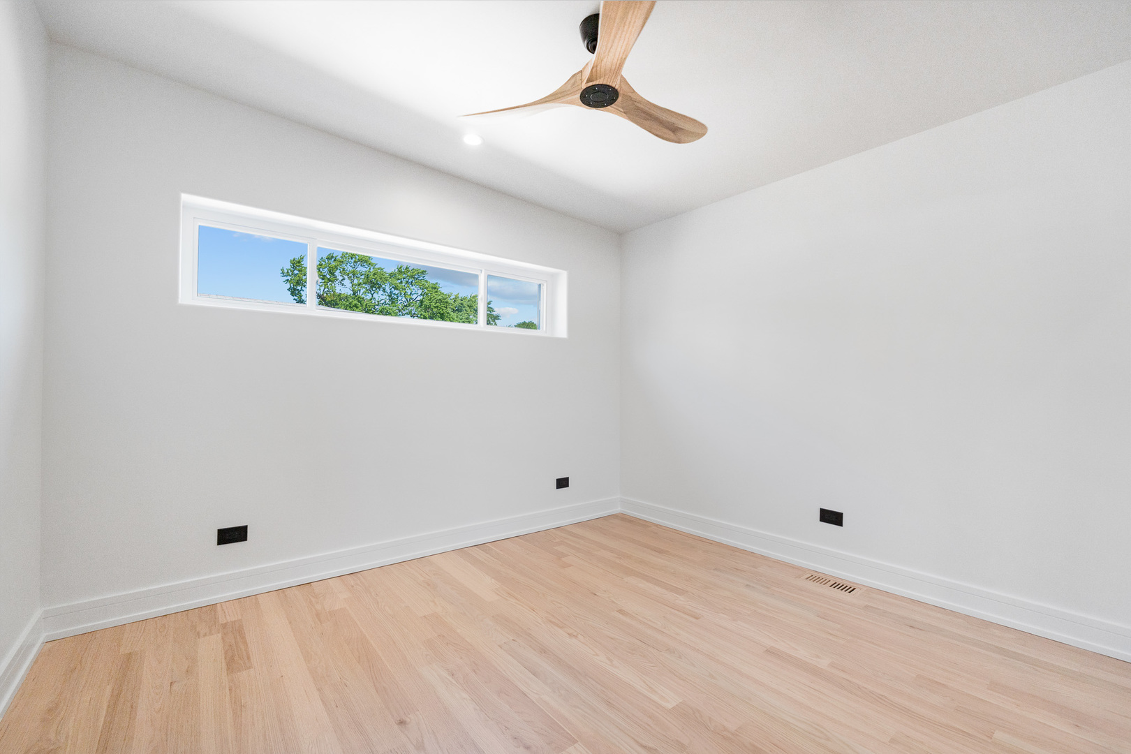3448 W Clark Drive Property Photo 12