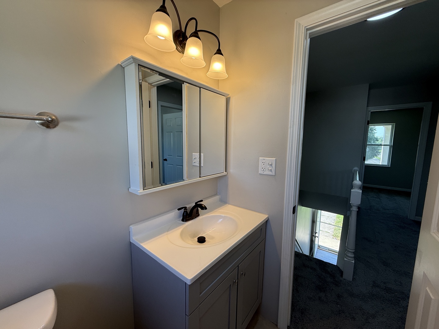 715 Old Indian Trail Road Property Photo 16