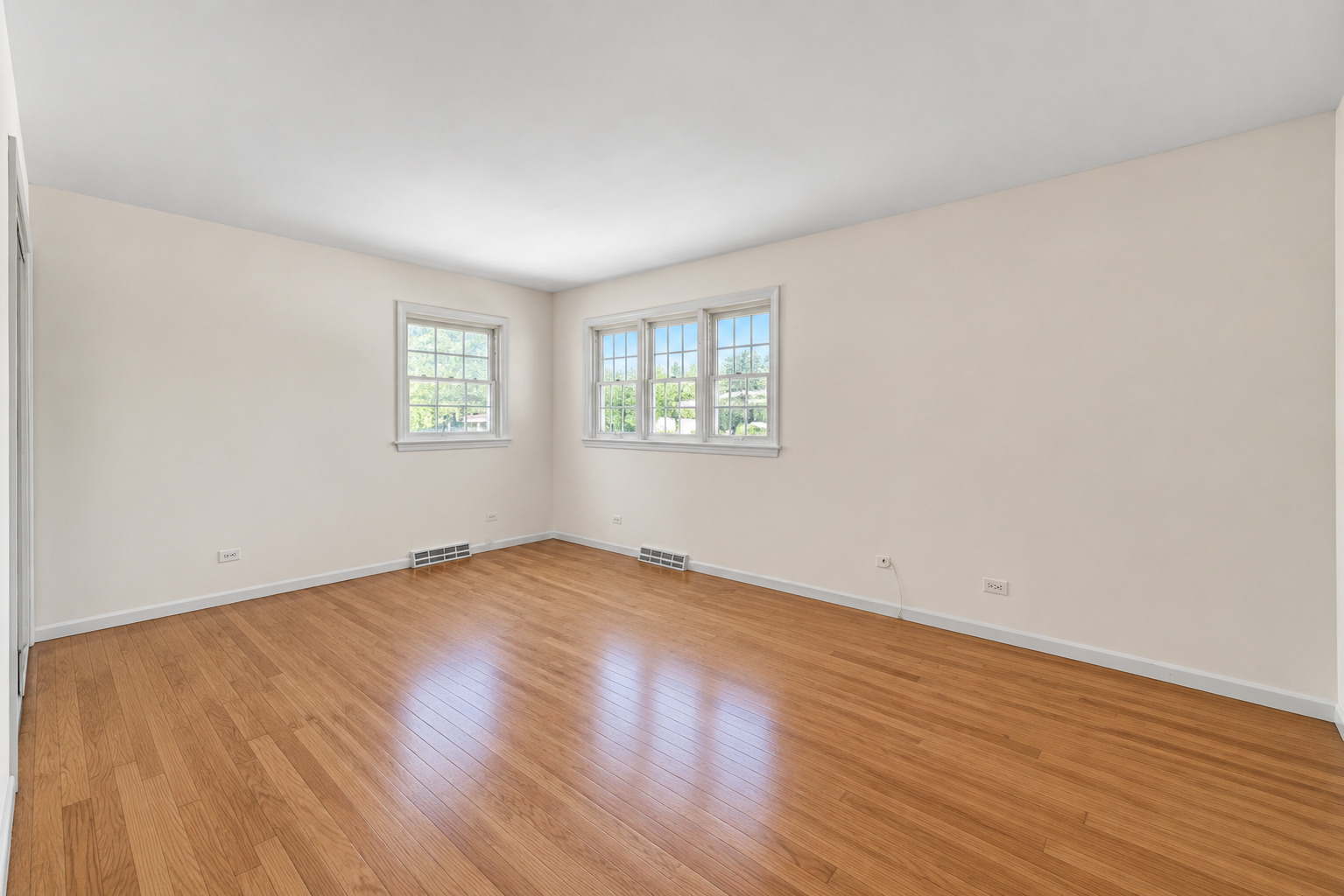 495 E Park Manor Court Property Photo 15