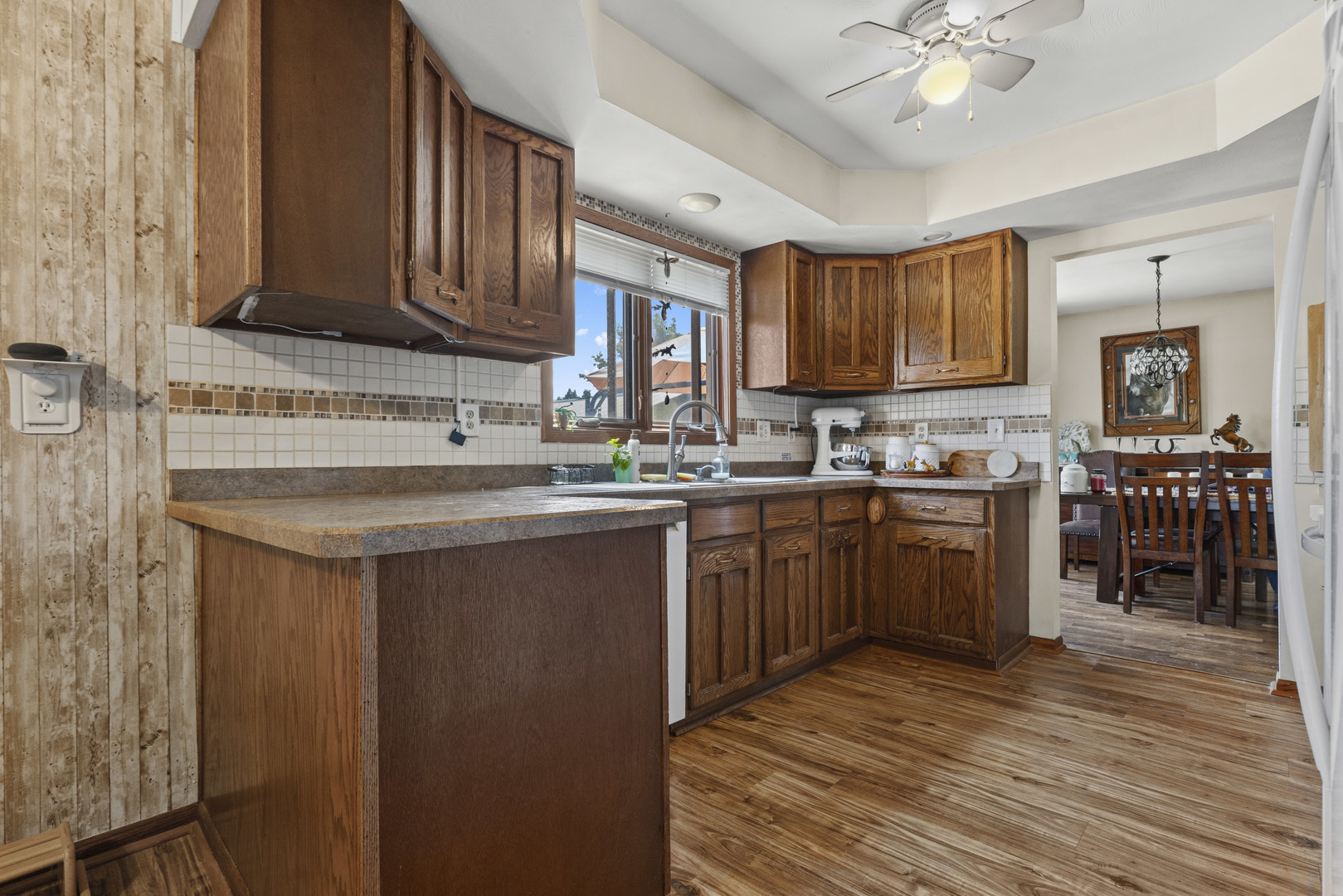 6649 E Oak Hill Road Property Photo 2