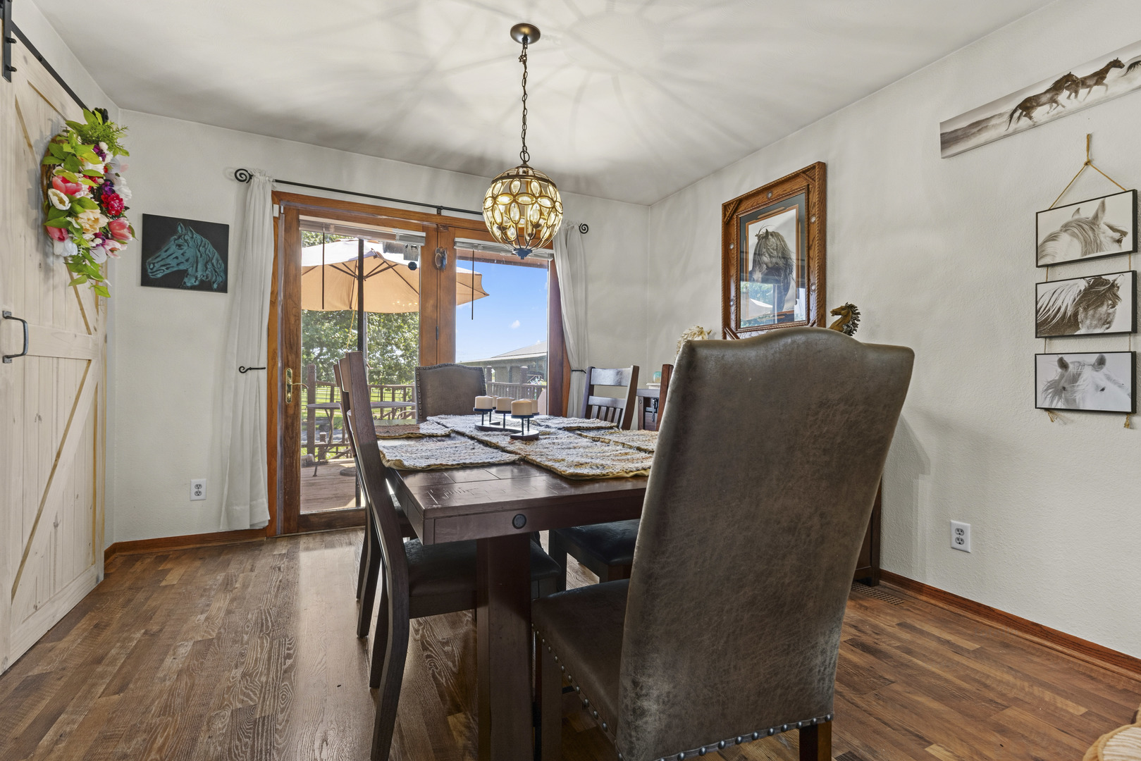 6649 E Oak Hill Road Property Photo 8
