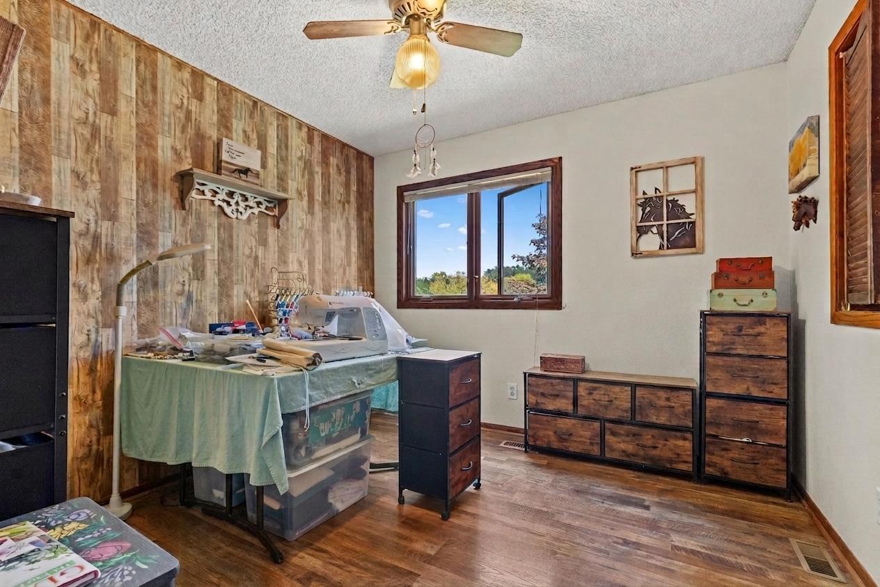 6649 E Oak Hill Road Property Photo 20