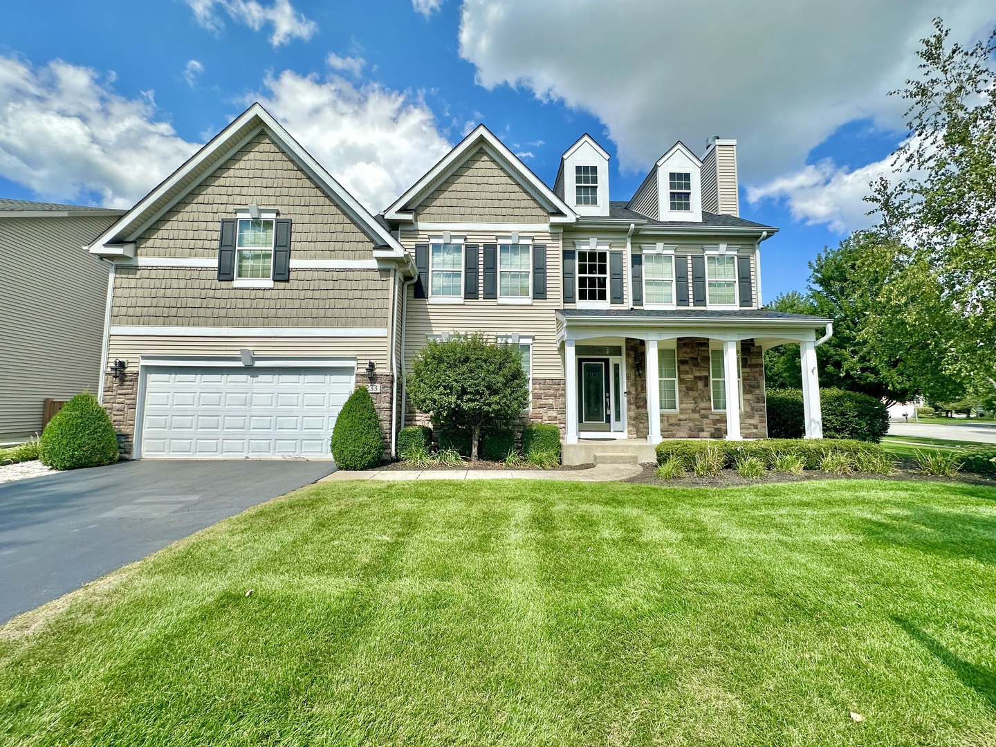 233 Willington Way