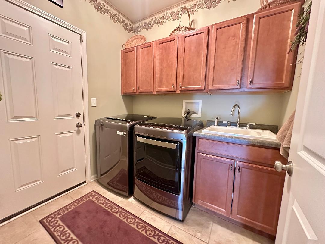 233 Willington Way Property Photo 14