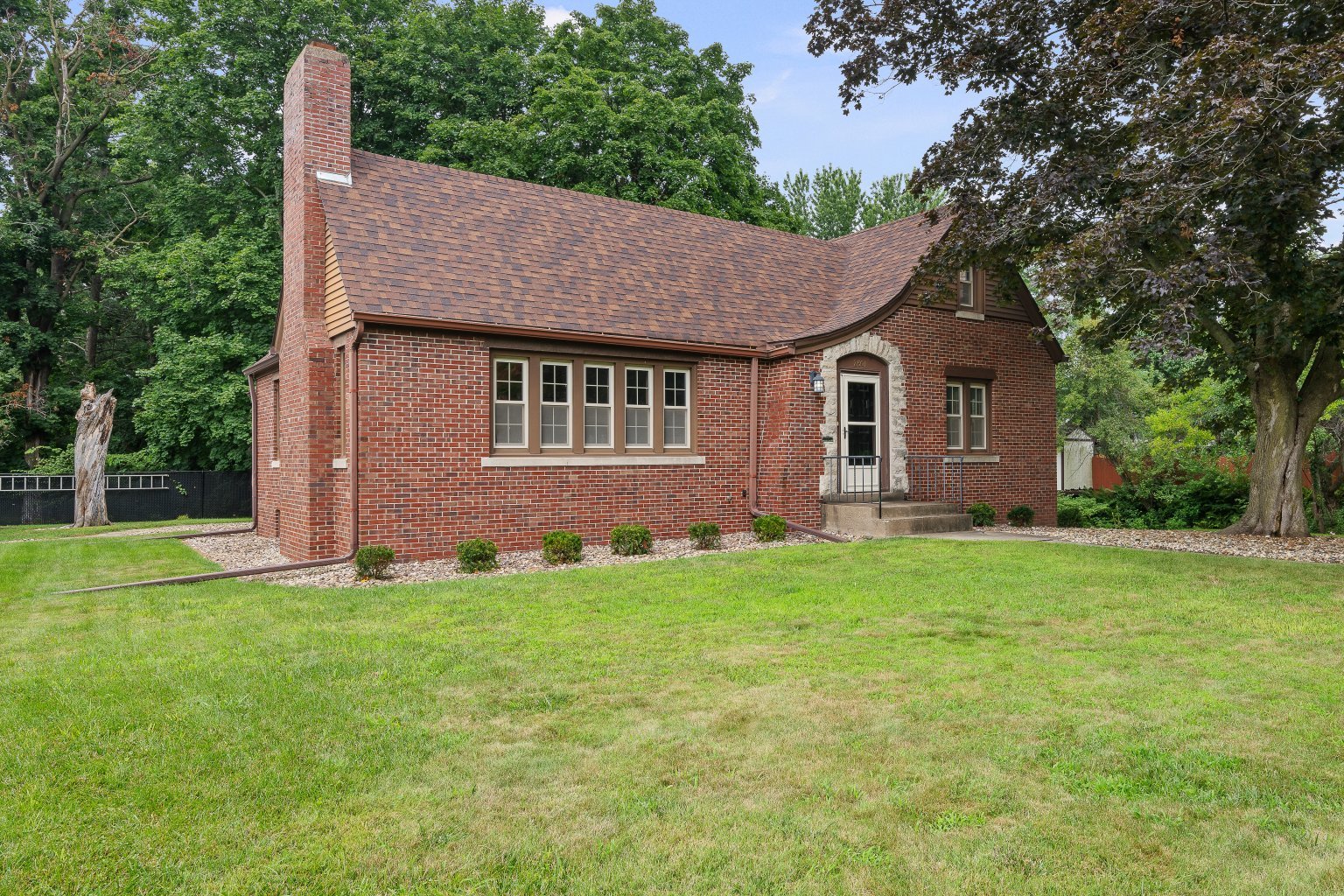 2601 12th Street Property Photo 2