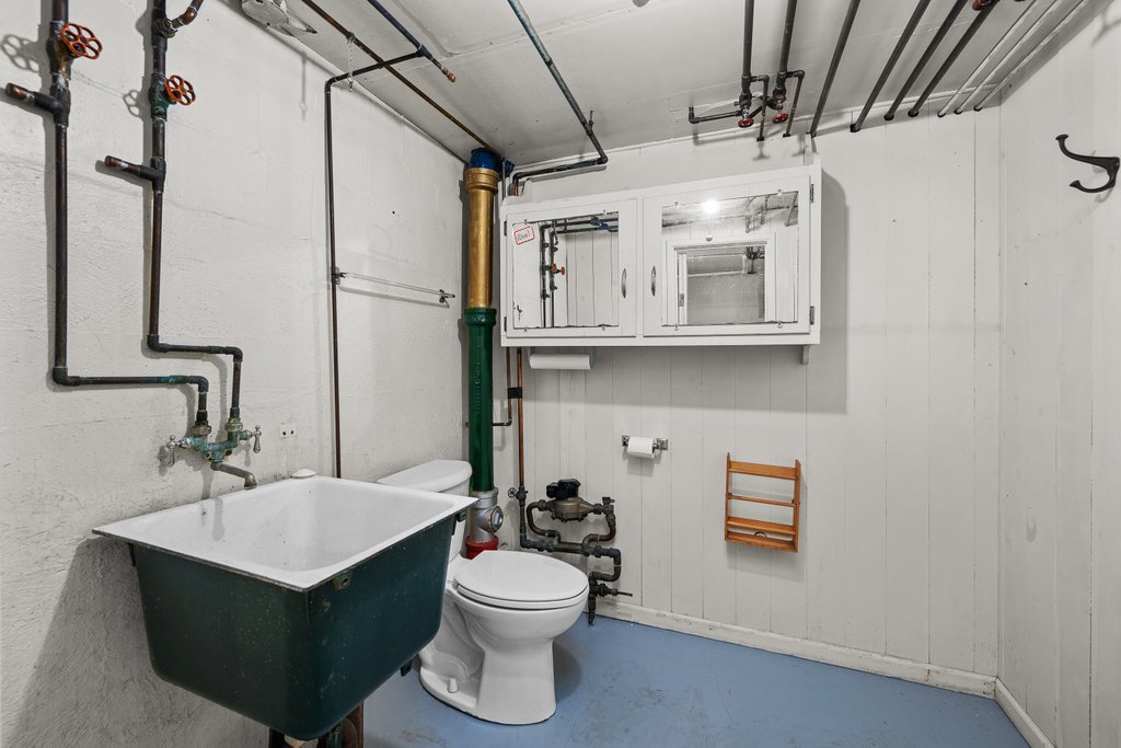 2601 12th Street Property Photo 37