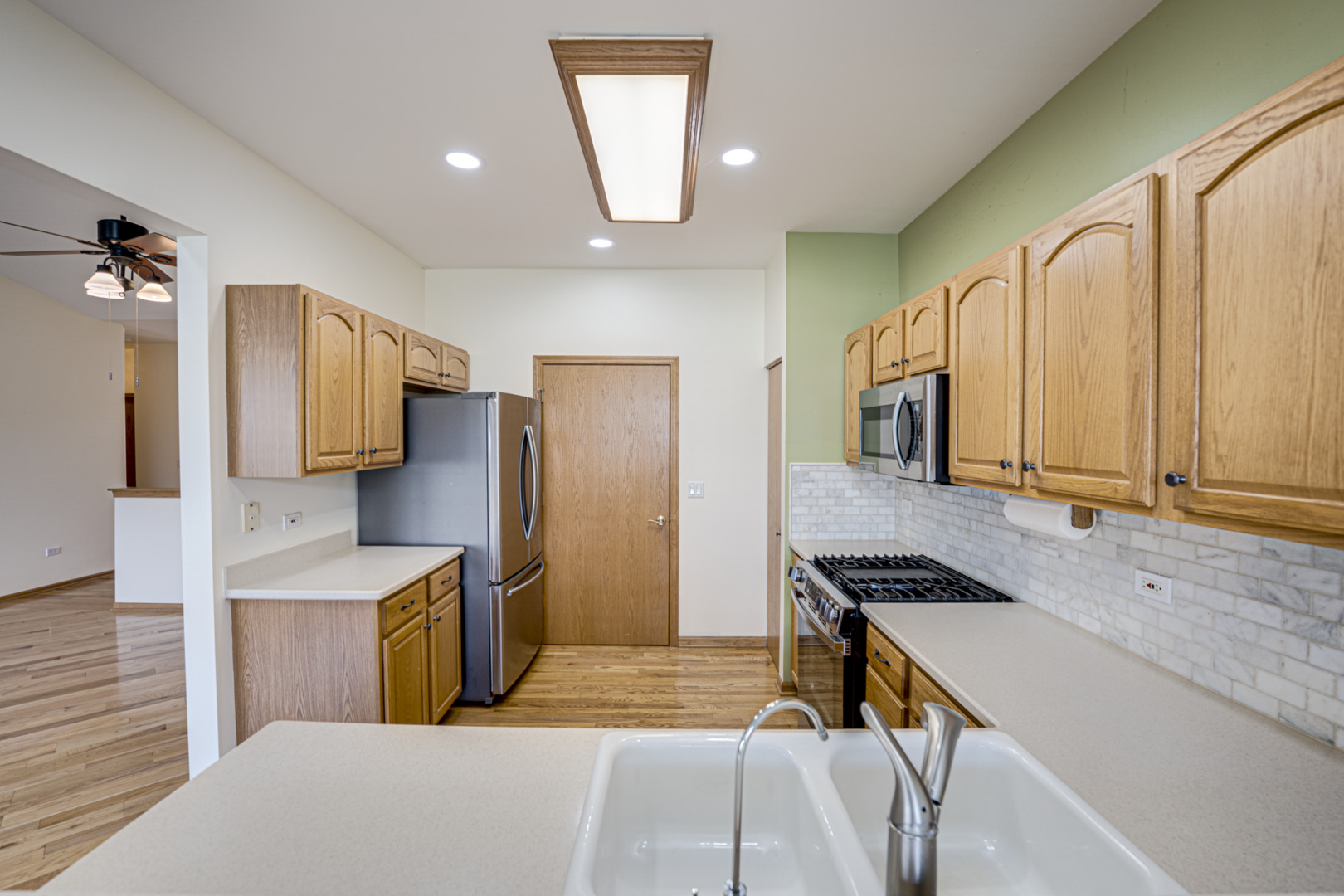 21543 Wolf Lake Way Property Photo 8
