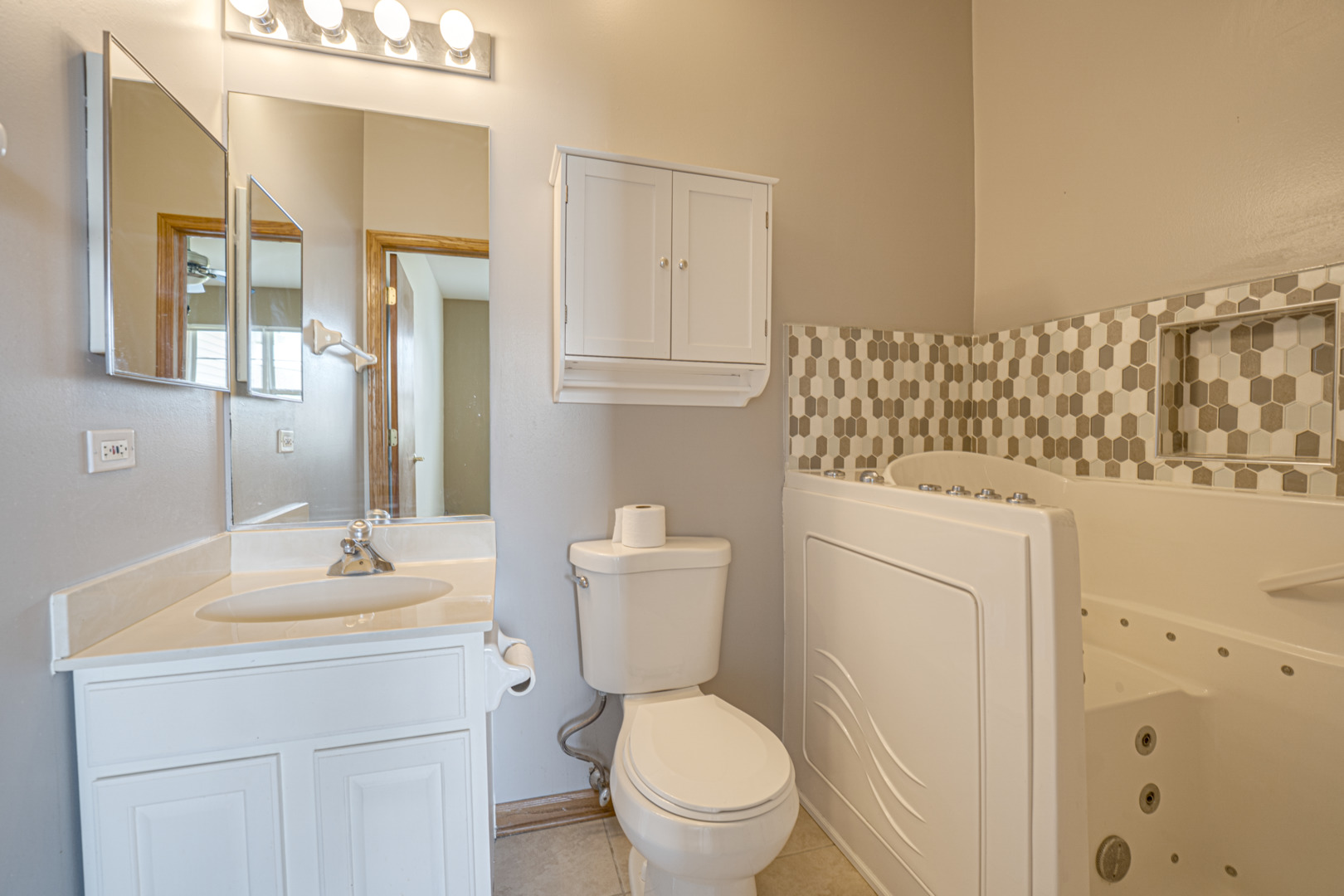 21543 Wolf Lake Way Property Photo 14