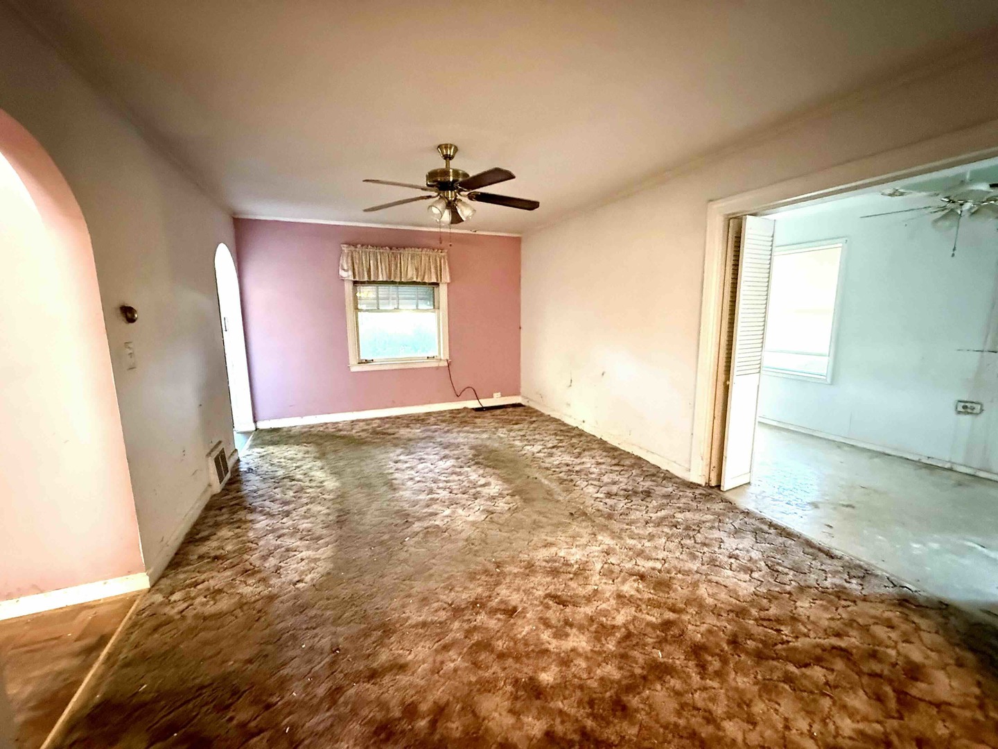8830 Sayre Avenue Property Photo 6