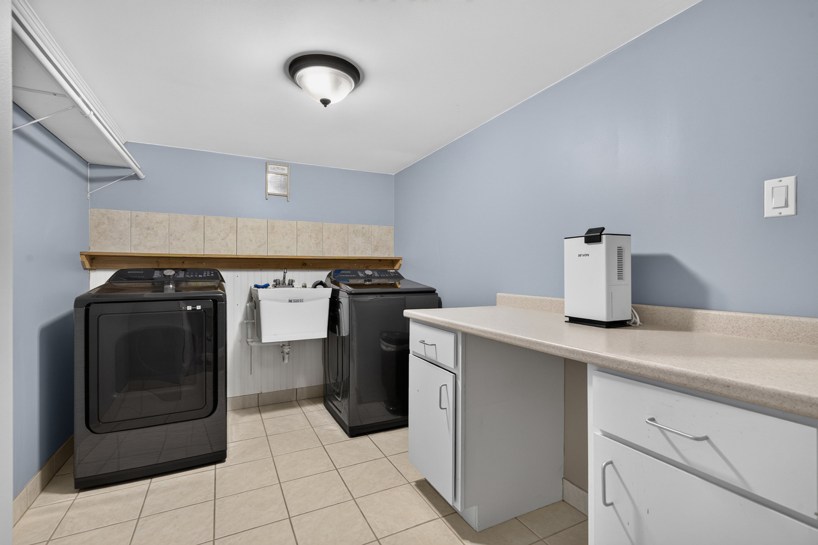 10669 Wheatlands Way Property Photo 27