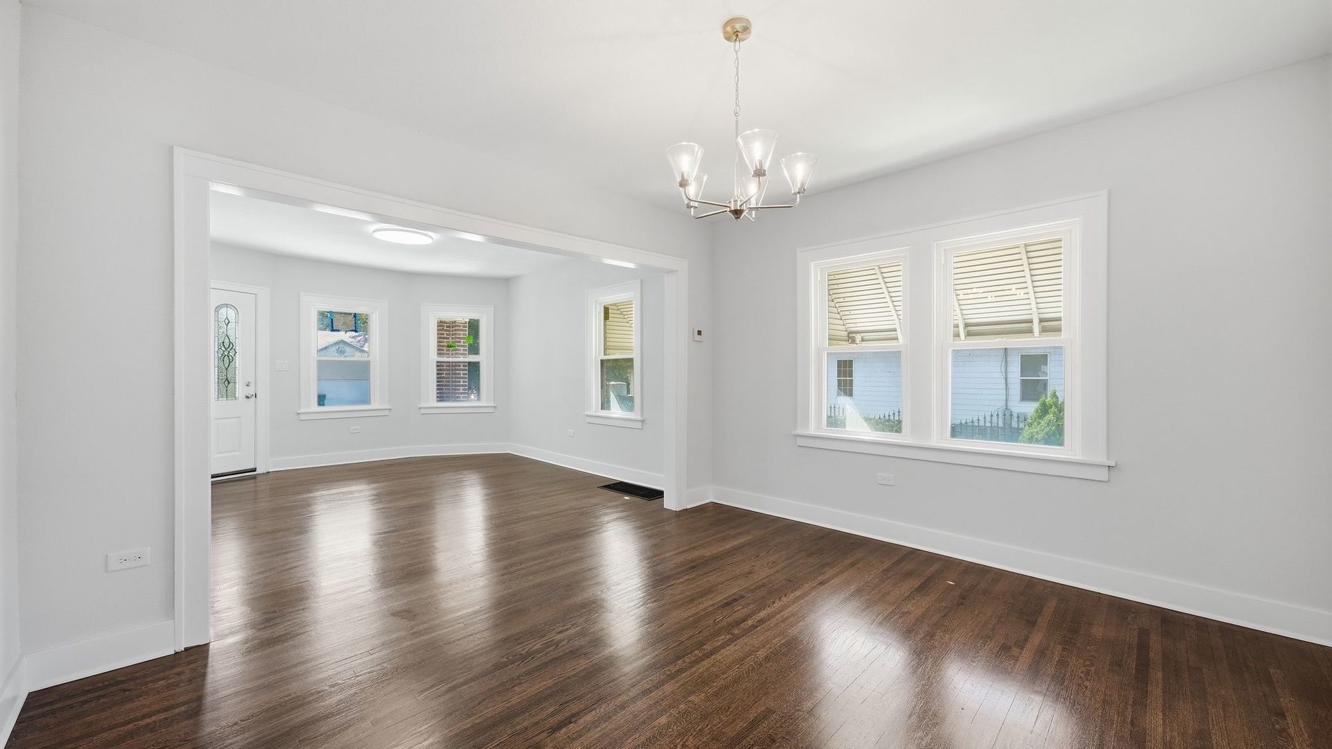 1101 Magnolia Avenue Property Photo 3
