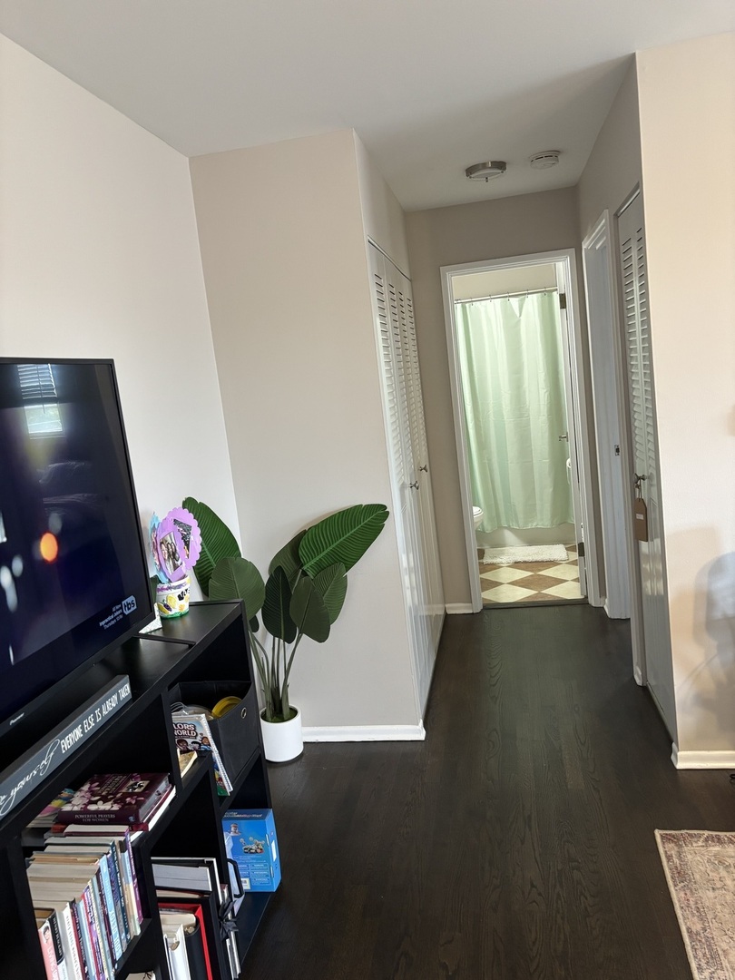 7840 W North Avenue 4i Property Photo 20