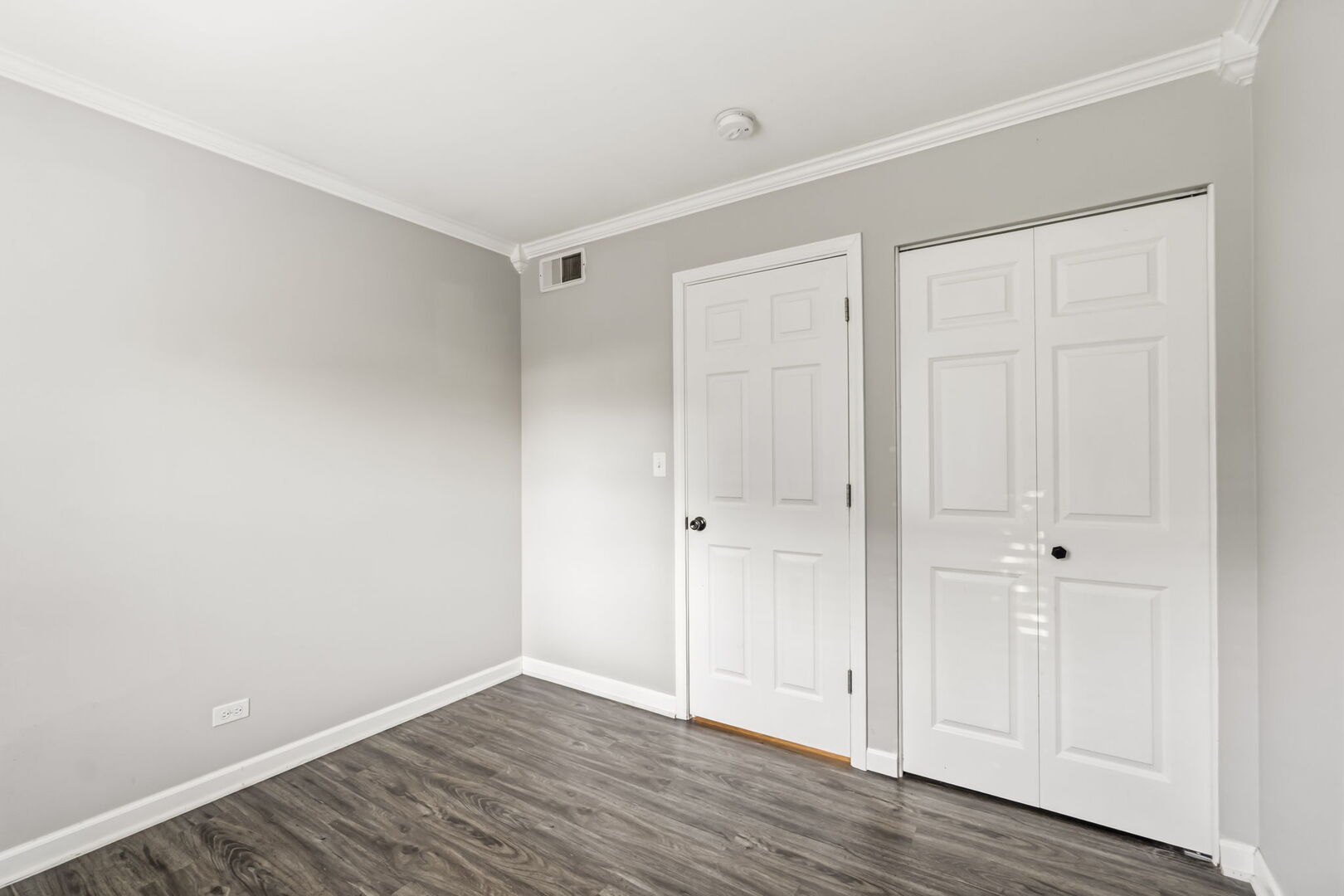 419 Deerpath Drive Property Photo 16