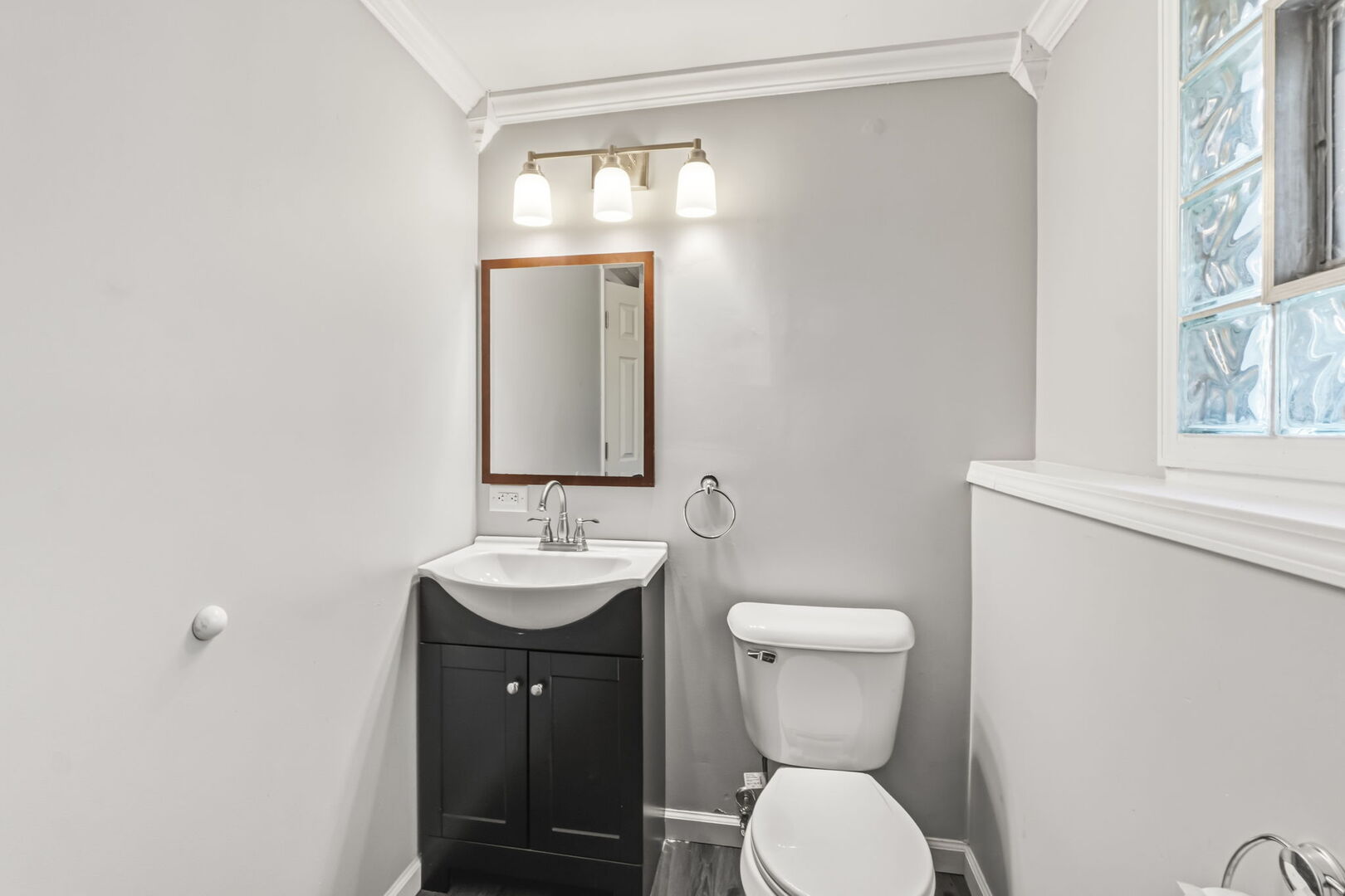 419 Deerpath Drive Property Photo 23