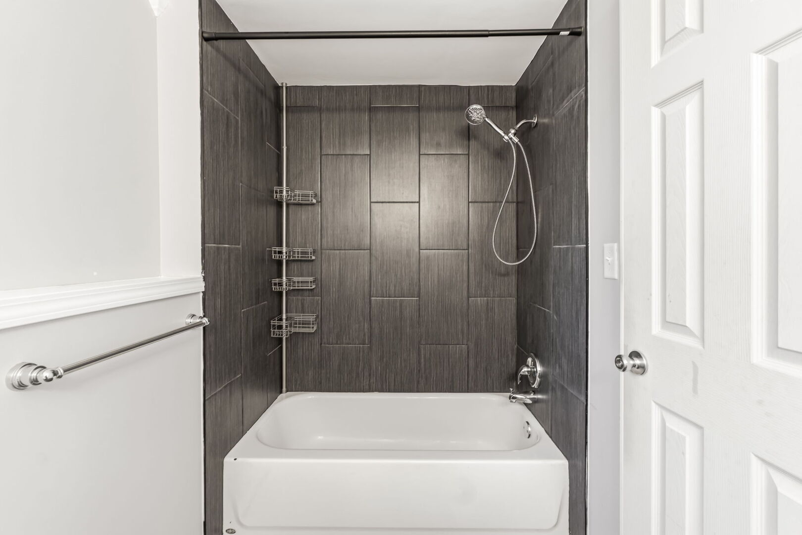 419 Deerpath Drive Property Photo 24