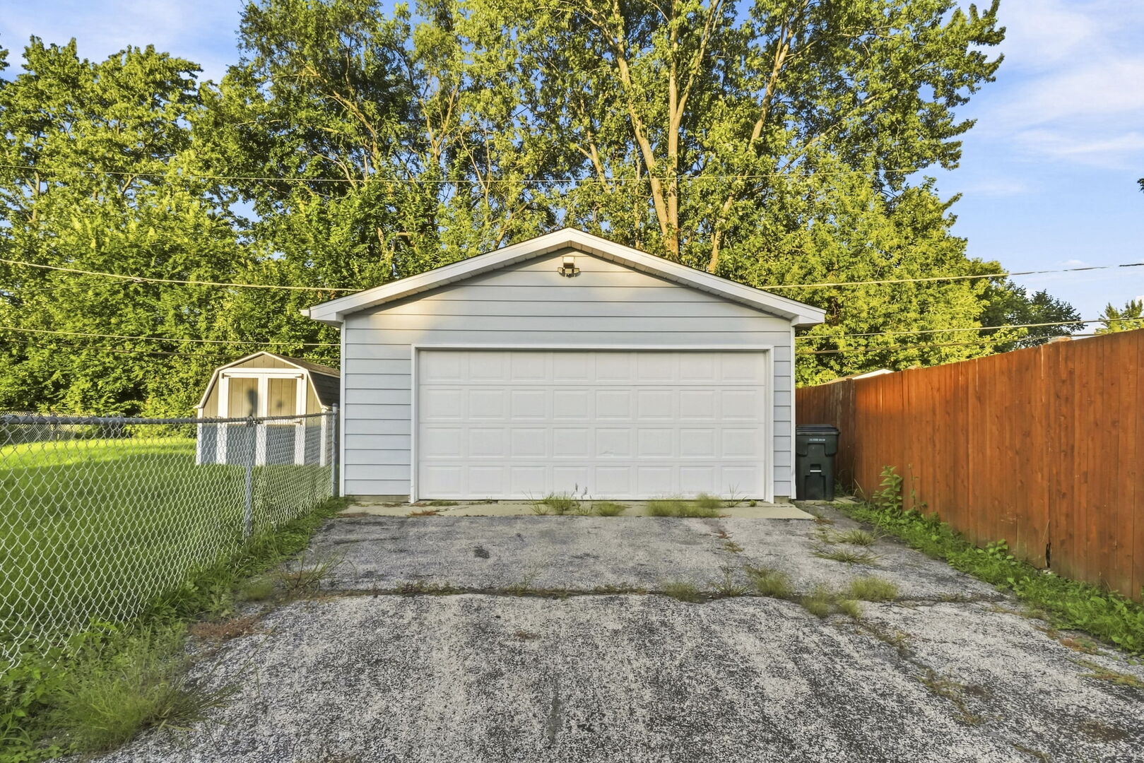 419 Deerpath Drive Property Photo 30