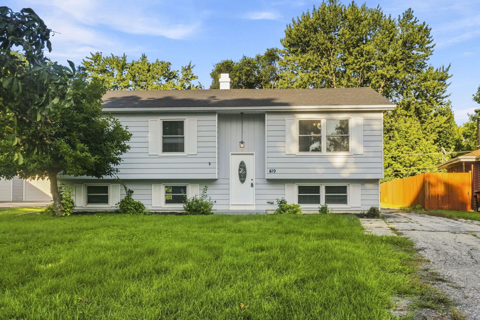419 Deerpath Drive Property Photo 35