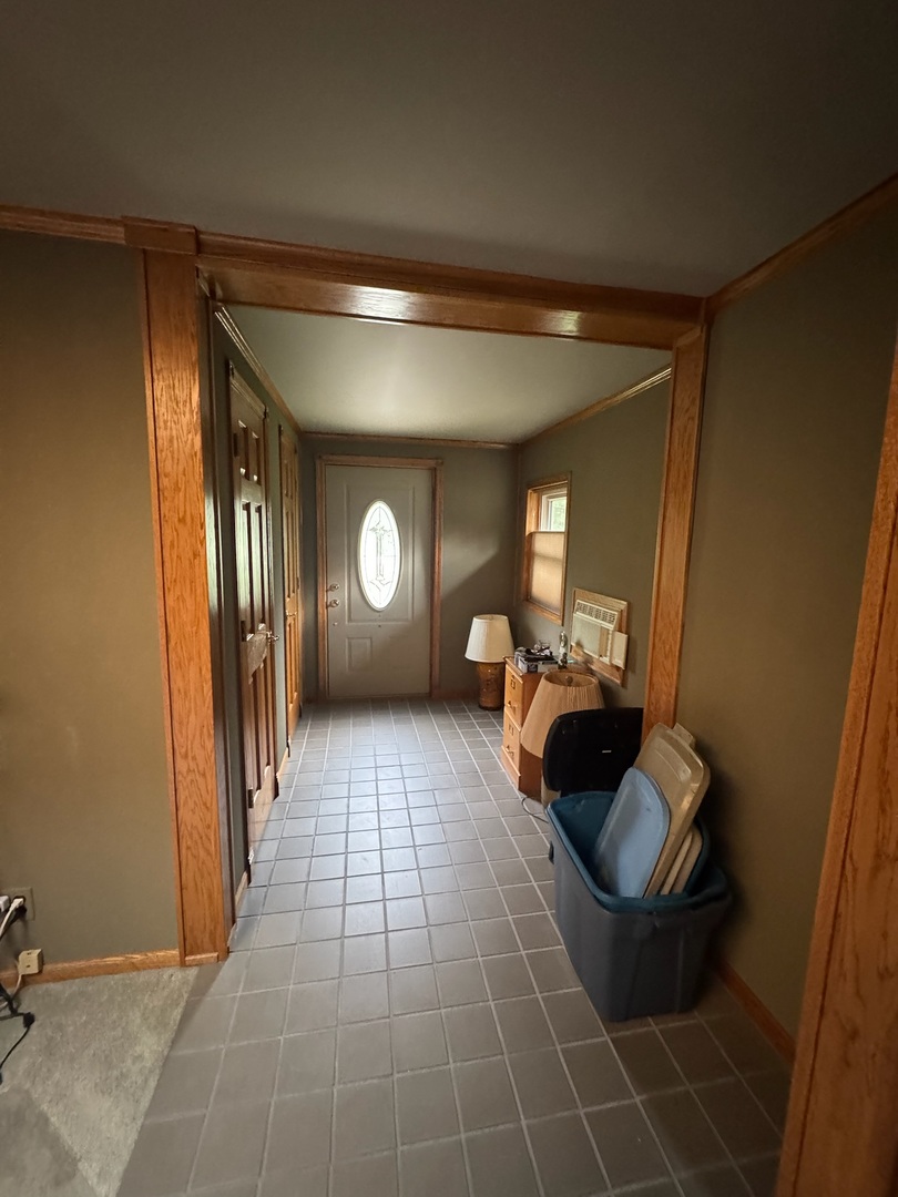 1802 Walnut Circle Property Photo 5