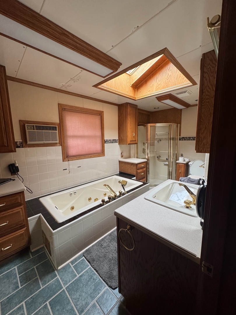 1802 Walnut Circle Property Photo 12