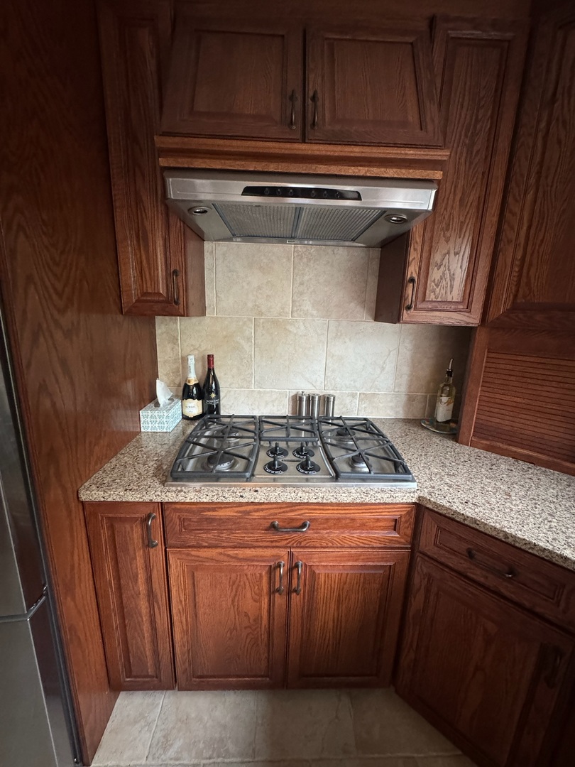 1802 Walnut Circle Property Photo 27