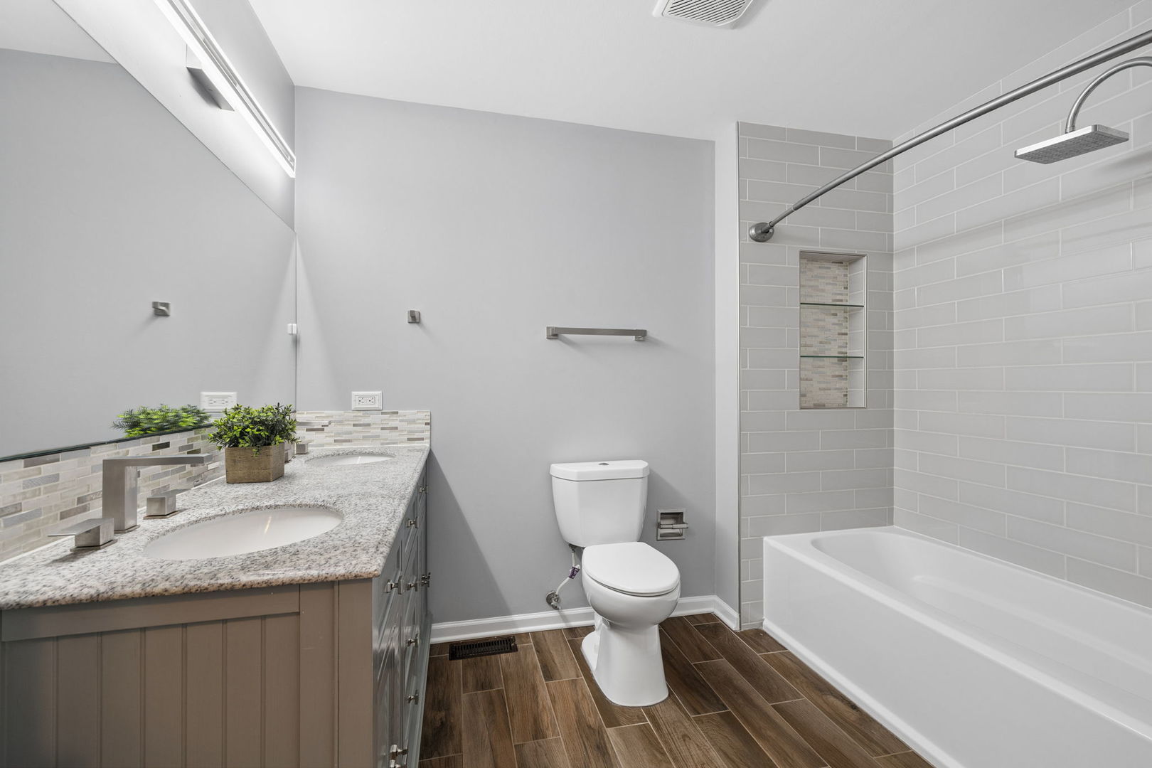 97 Cammeron Court Property Photo 17
