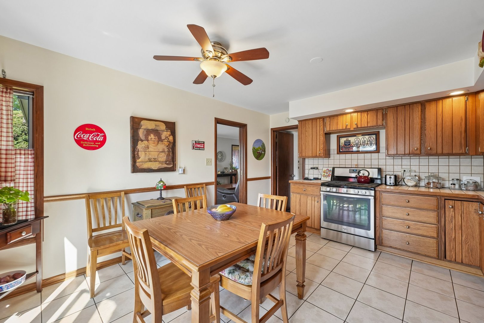 11537 S Natchez Avenue Property Photo 12